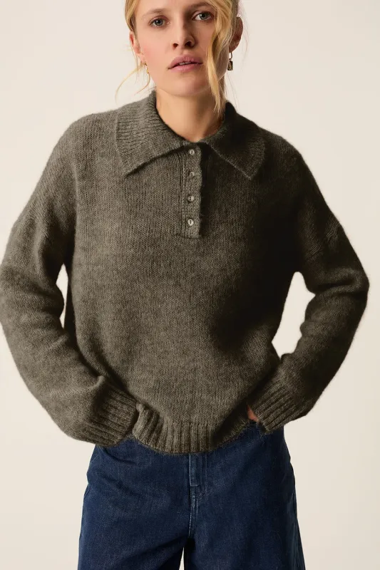 Pull Anatolie Anthracite sold by Des Petits Hauts