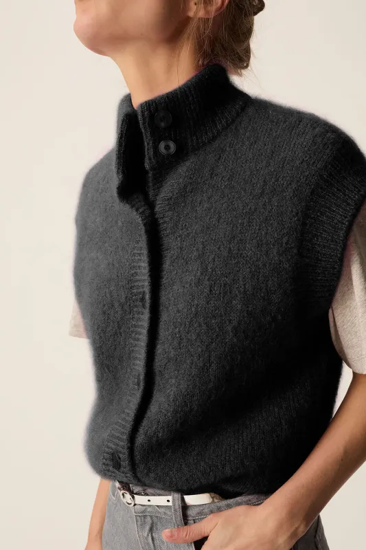 Gilet Alibou Noir sold by Des Petits Hauts