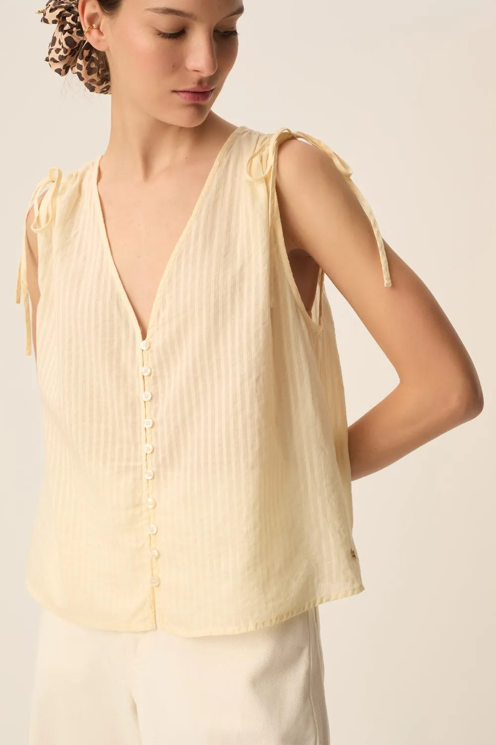 Top Santas Shell sold by Des Petits Hauts