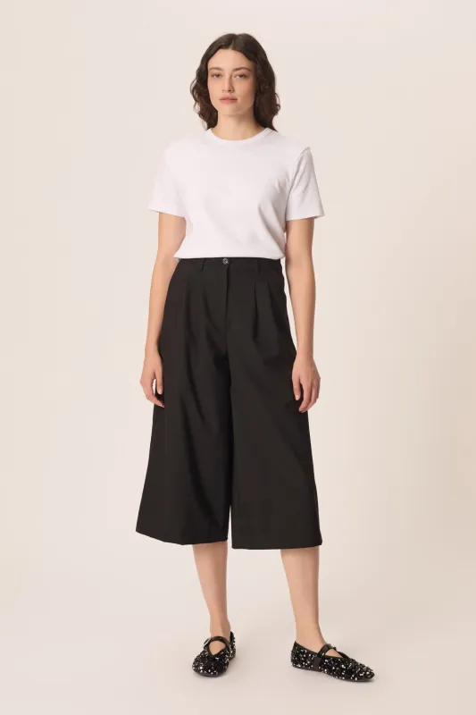 Bermuda Trevor Noir made by Des Petits Hauts