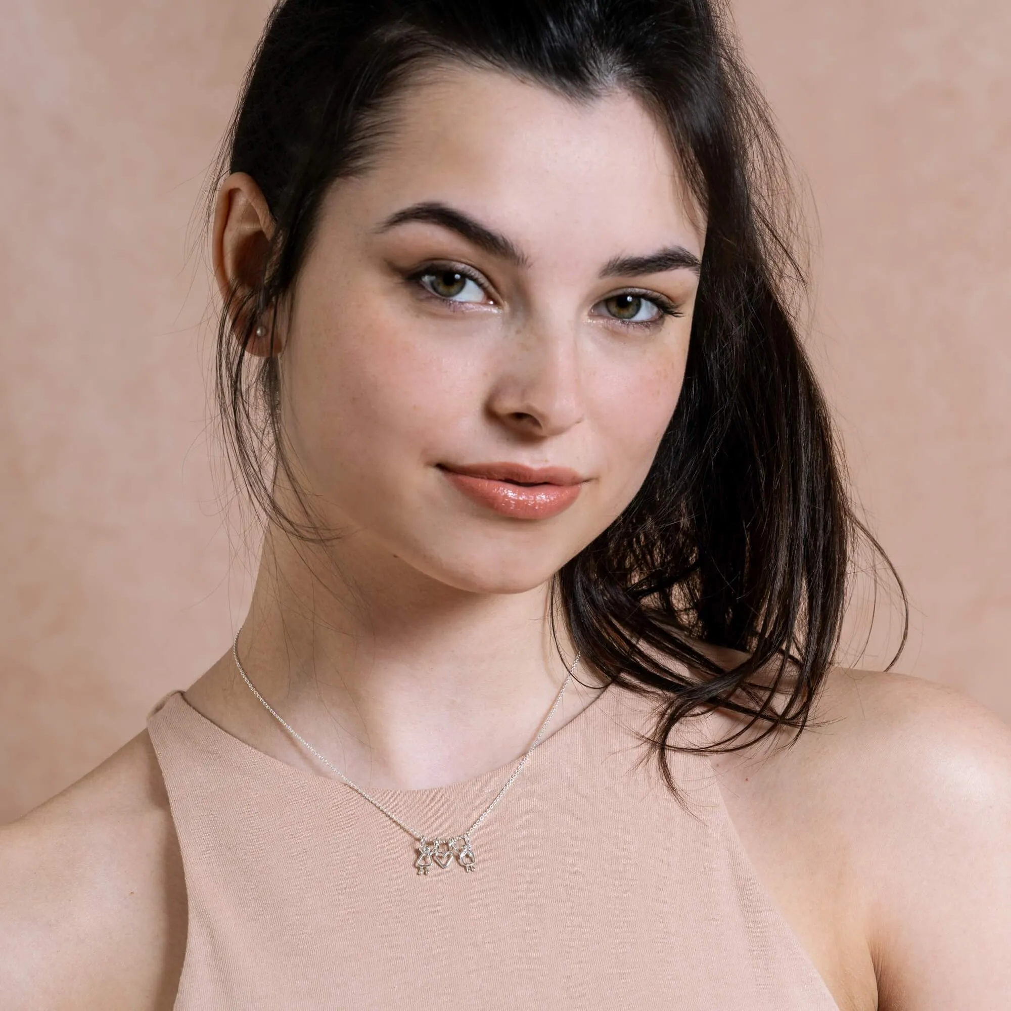 collier famille avec breloques en or massif jaune, blanc ou rose sold by Lidia Jewelry product image thumbnail 2