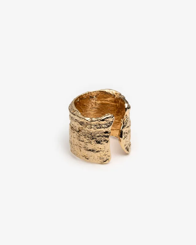 Trailblazer – Grosse bague or pour femme sold by Lidia Jewelry