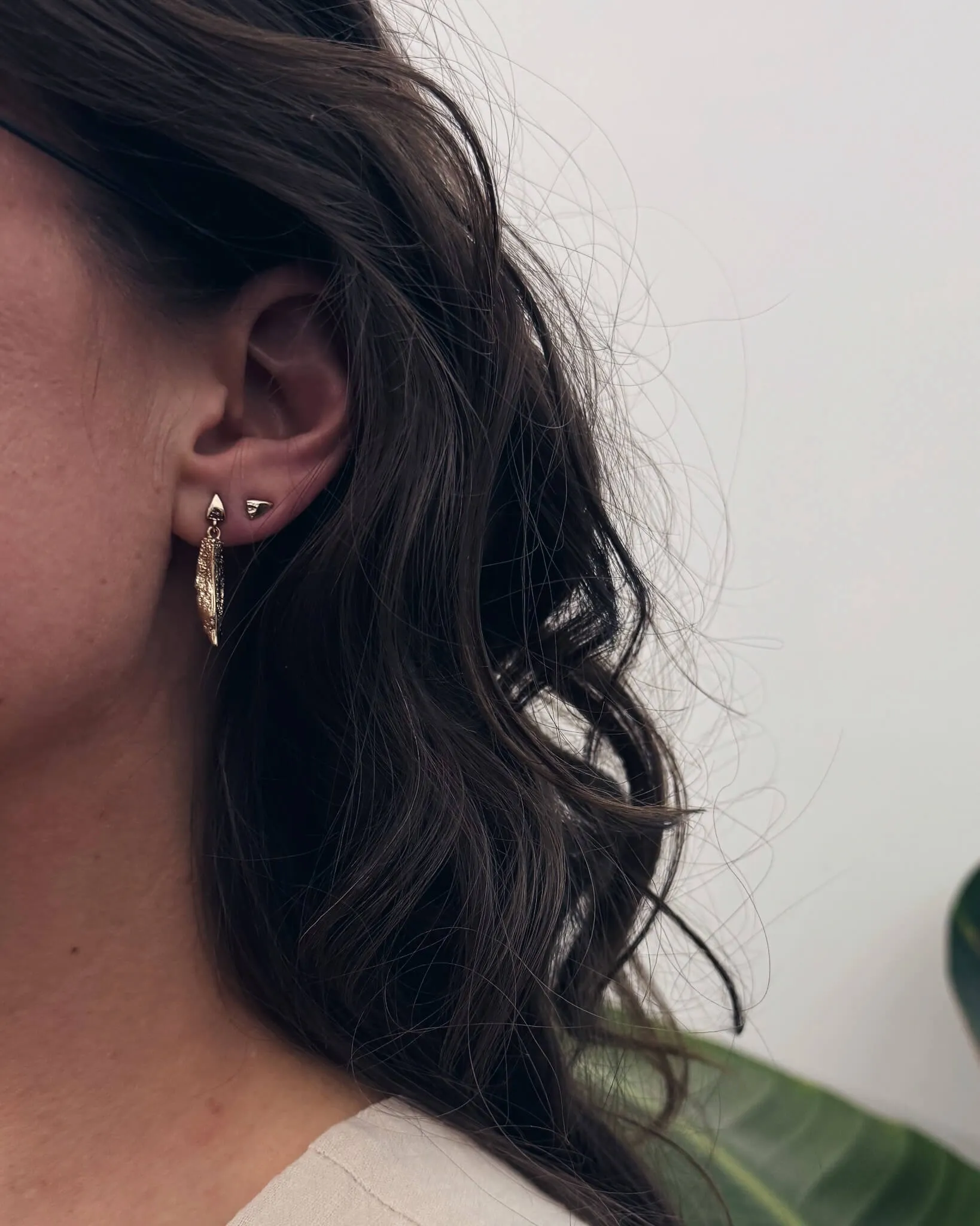 J’ai une banane dans l’oreille – Boucles d’oreille pendantes faites à la main sold by Lidia Jewelry product image thumbnail 2