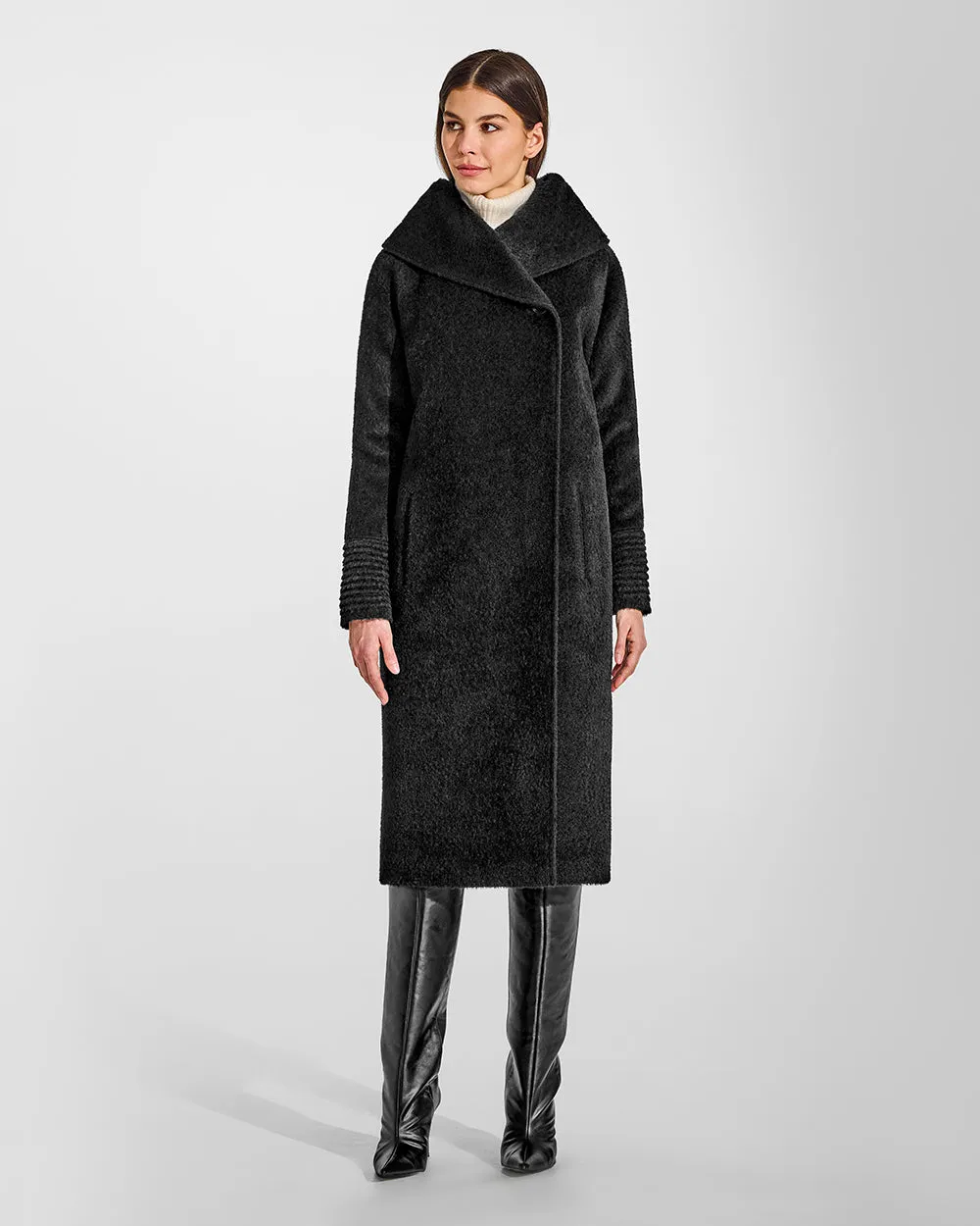 Bouclé Alpaca Long Hooded Coat sold by Sentaler product image thumbnail 3