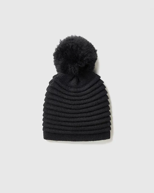 Adult Ribbed Hat With Oversized Fur Pompon sold by Sentaler