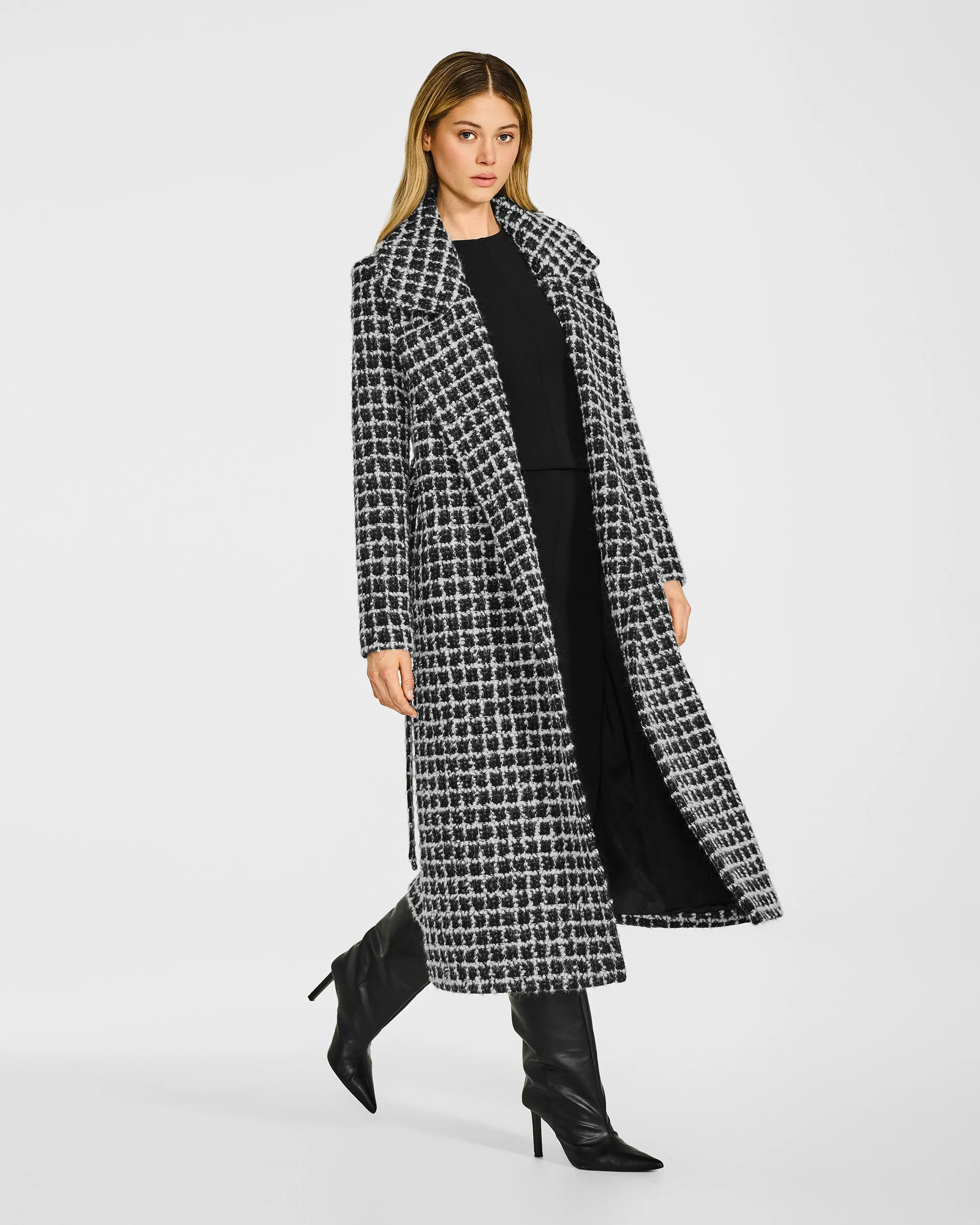 Bouclé Alpaca Long Notched Collar Wrap Coat sold by Sentaler product image thumbnail 3