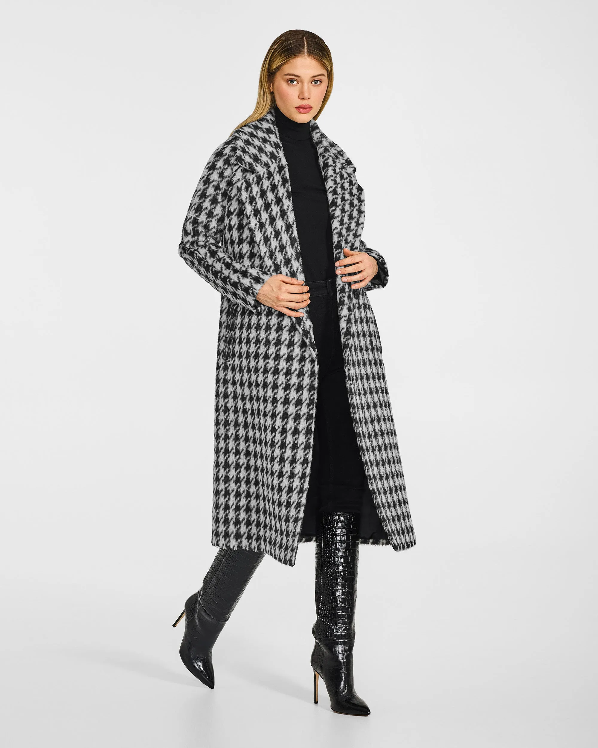Houndstooth Suri Alpaca Long Raglan Sleeve Notched Collar Coat sold by Sentaler product image thumbnail 4