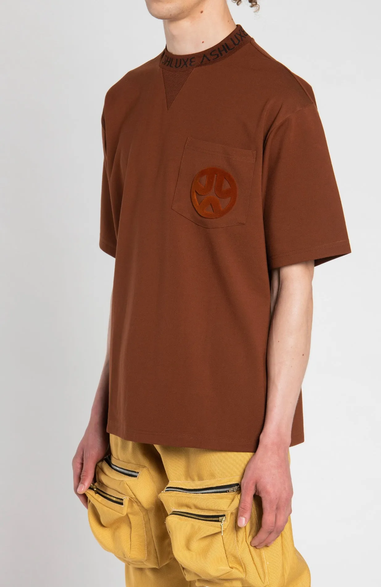ASHLUXE Paradise Brown Neck Logo T-Shirt sold by Ashluxe product image thumbnail 3
