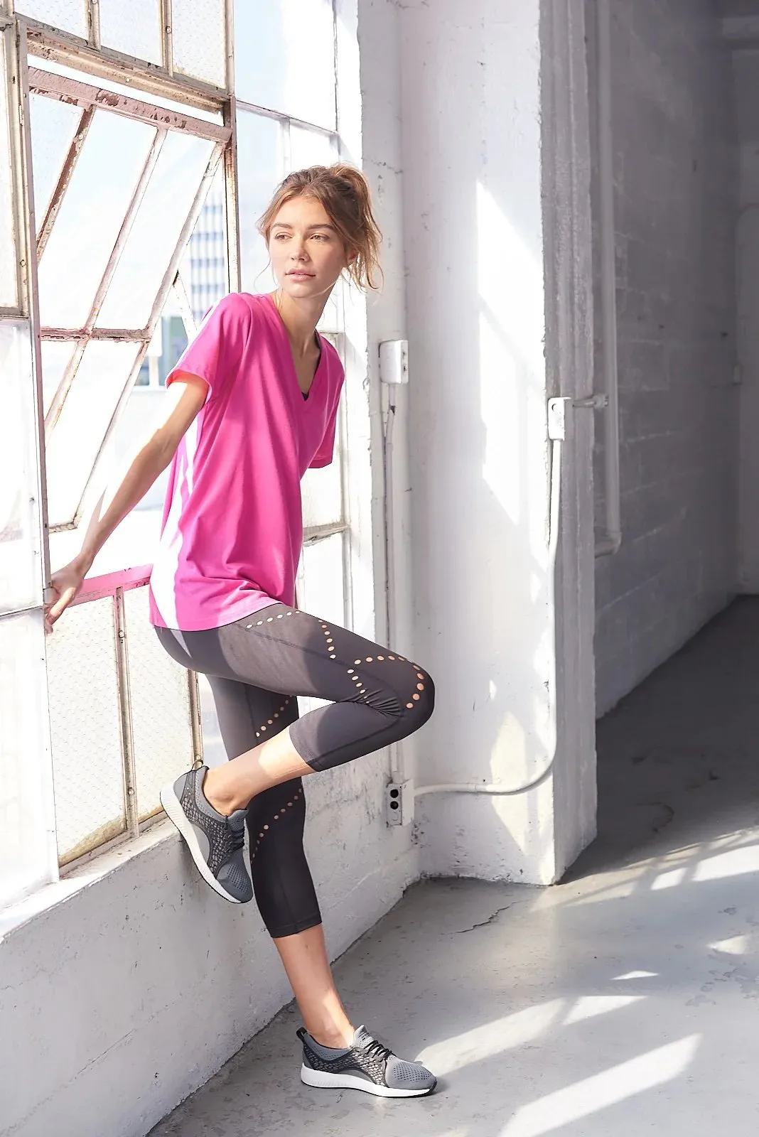 Expert Brand Women's Airstretch Mid-Rise Laser Cut Capri Leggings sold by Bodybuilding Global product image thumbnail 5