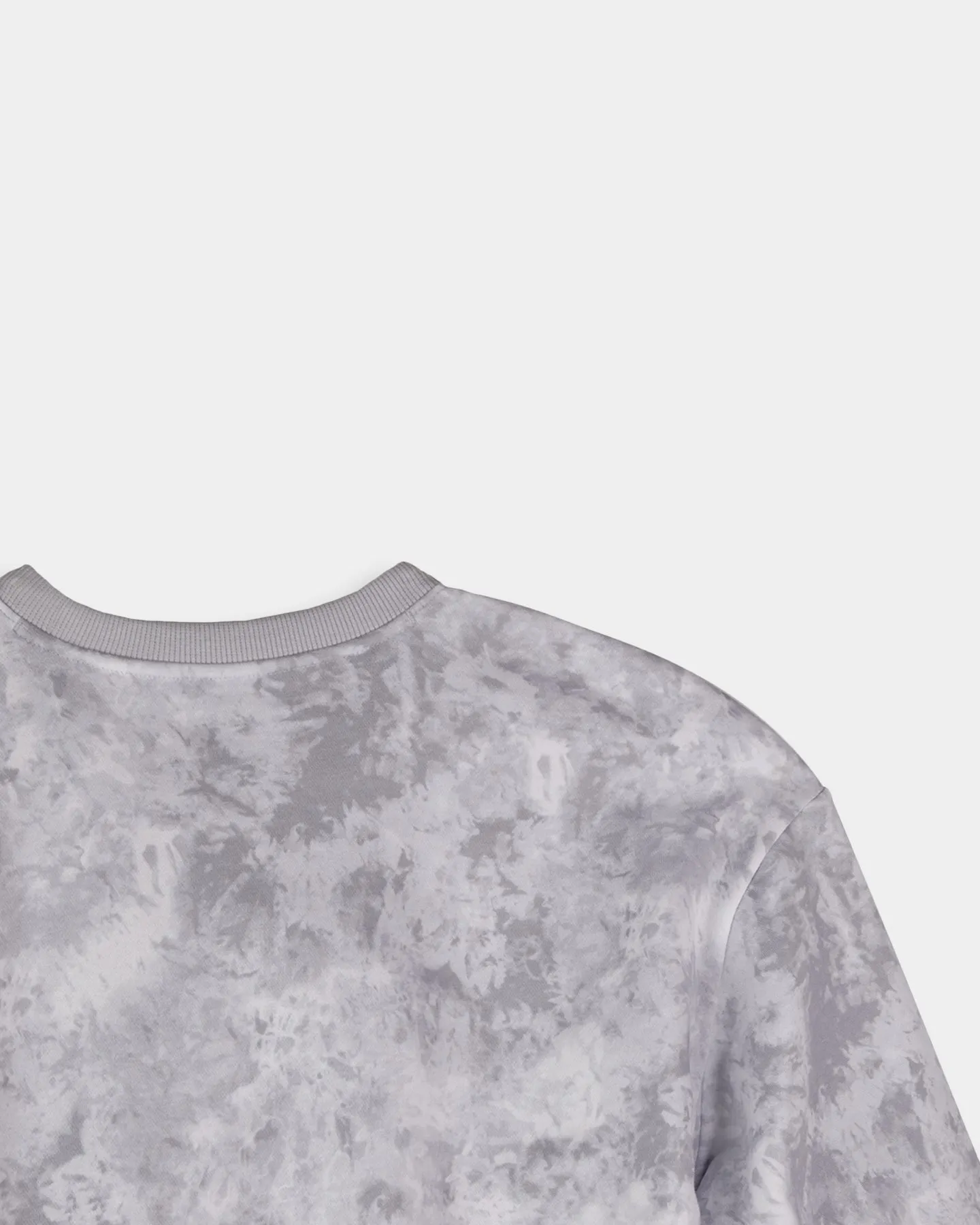 Under Armour Rival Fleece OS Printed Crew sold by Bodybuilding Global product image thumbnail 3