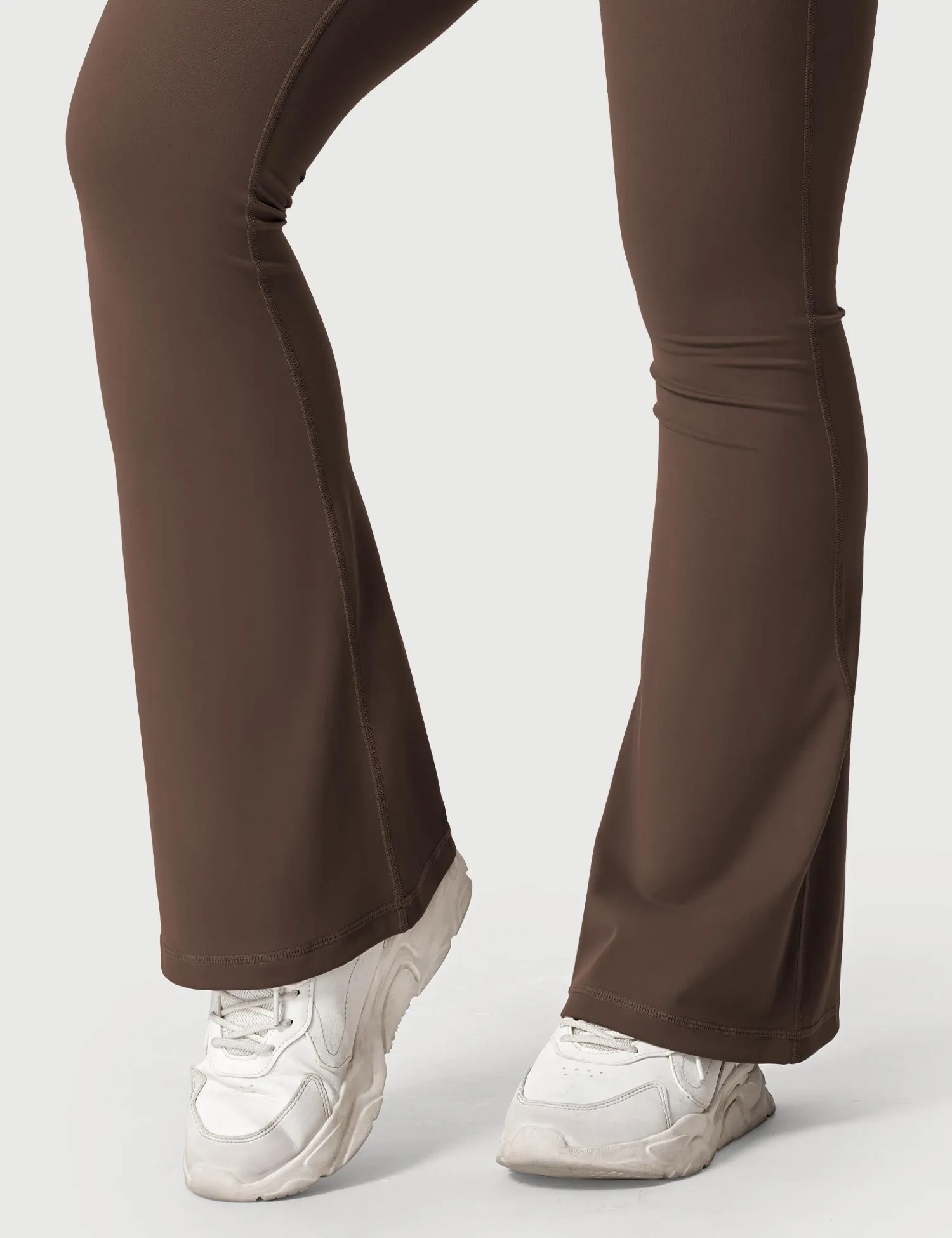 Yeoreo Lynnie Flared Leggings sold by Yeoreo product image thumbnail 4