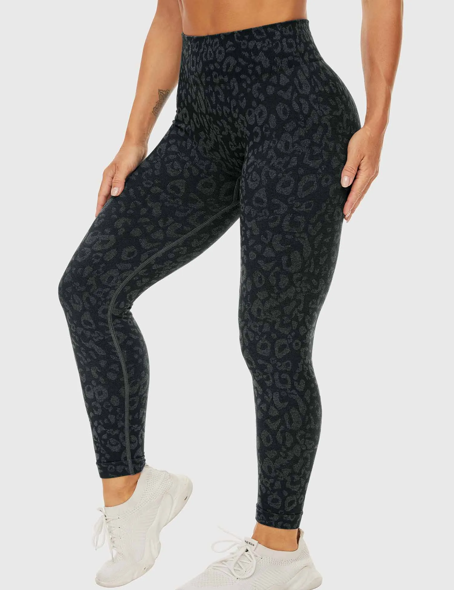 Yeoreo Leopard Seamless Leggings sold by Yeoreo product image thumbnail 2