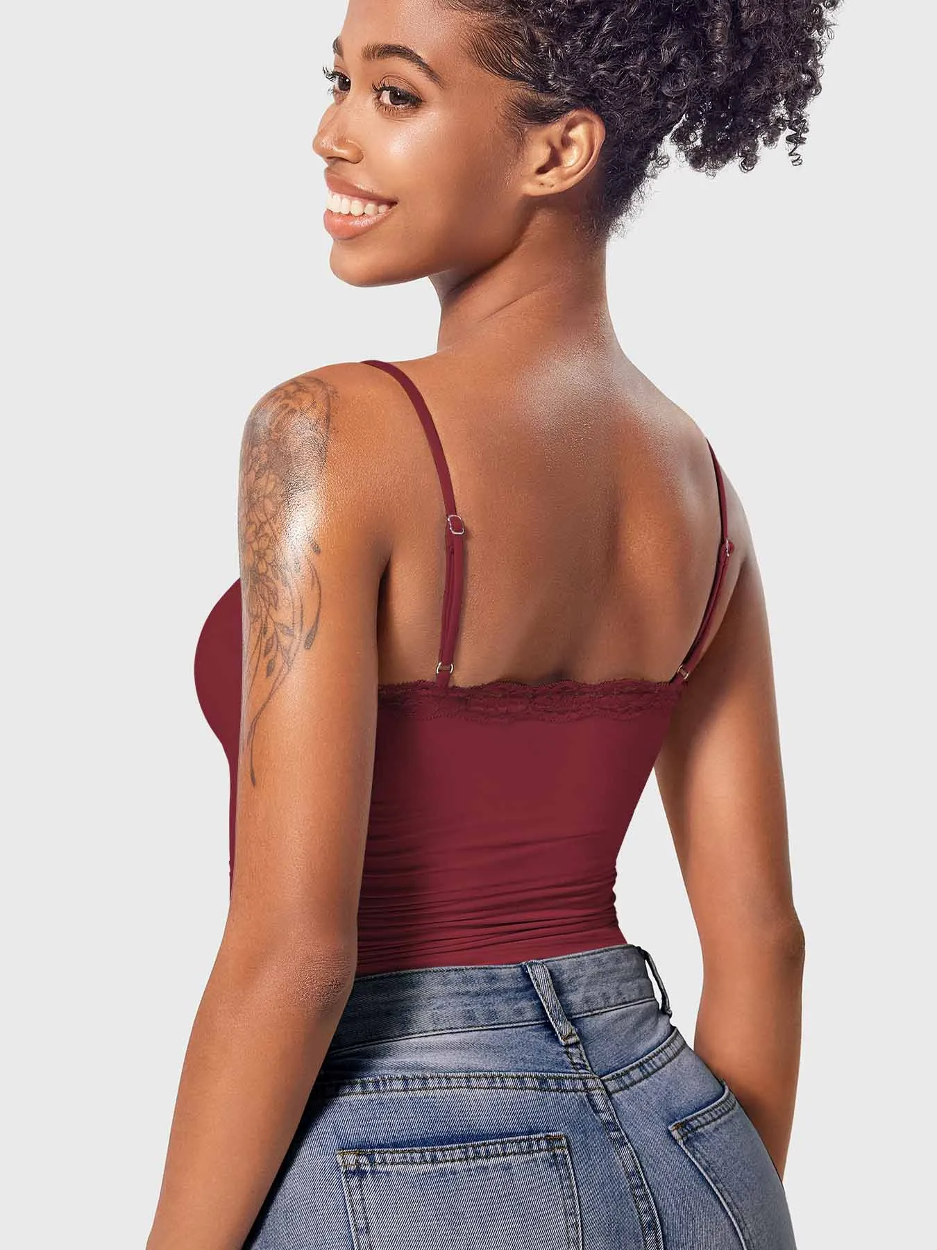 Yeoreo Annabely Square Neck Lace Tank sold by Yeoreo product image thumbnail 4