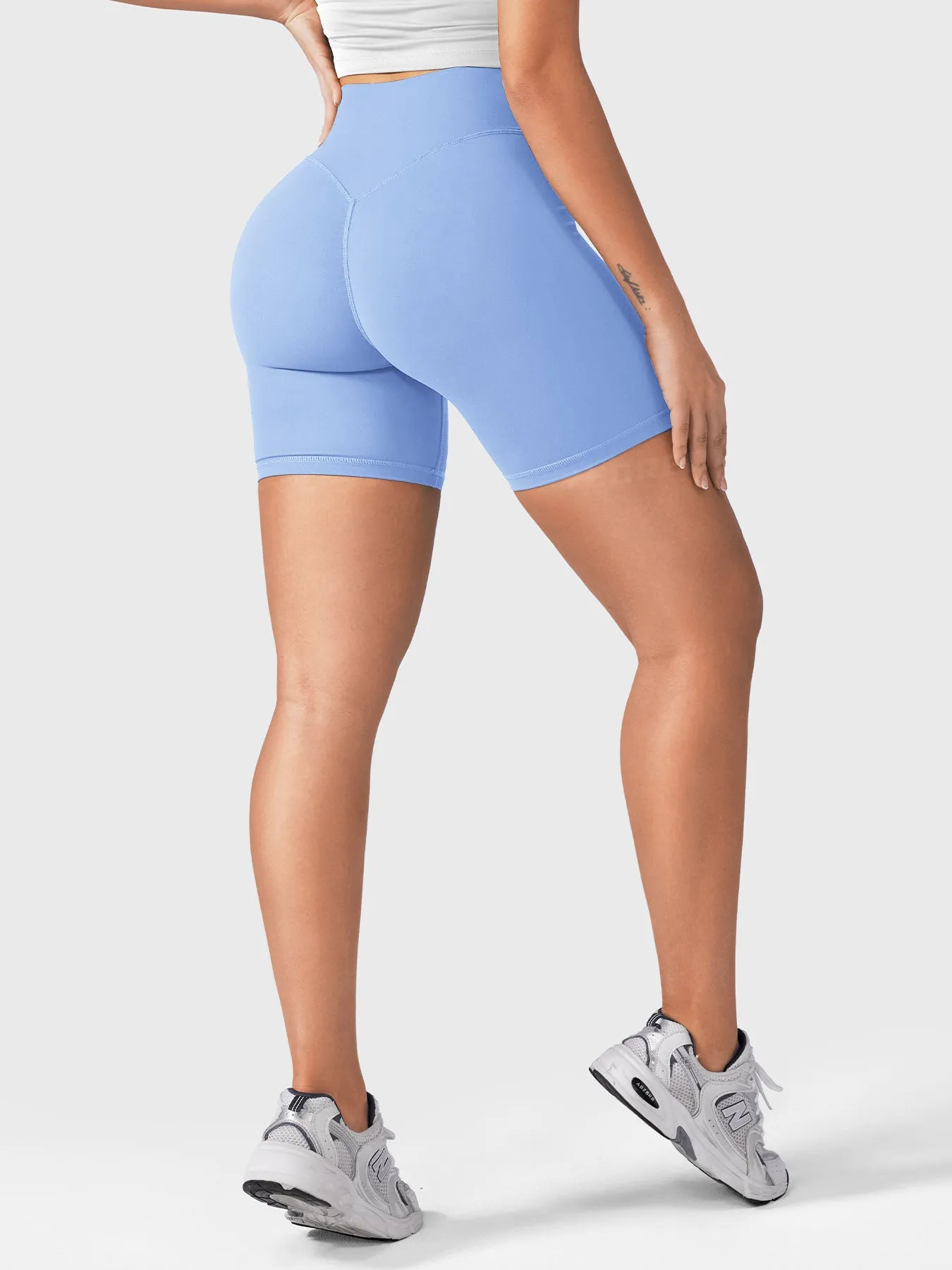 Yeoreo Craze 6" Scrunch Shorts sold by Yeoreo product image thumbnail 4