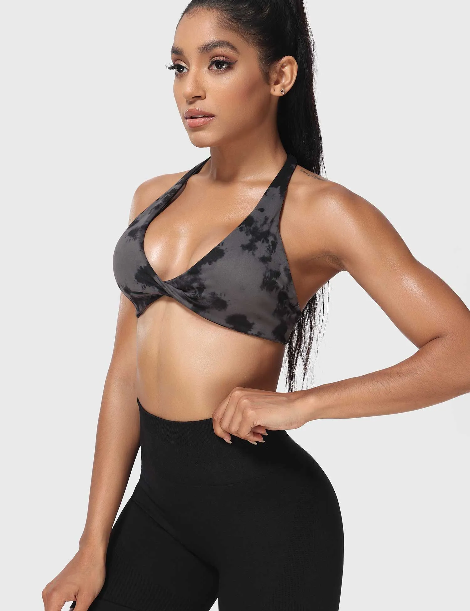 Yeoreo Syrah Sports Bra sold by Yeoreo product image thumbnail 3