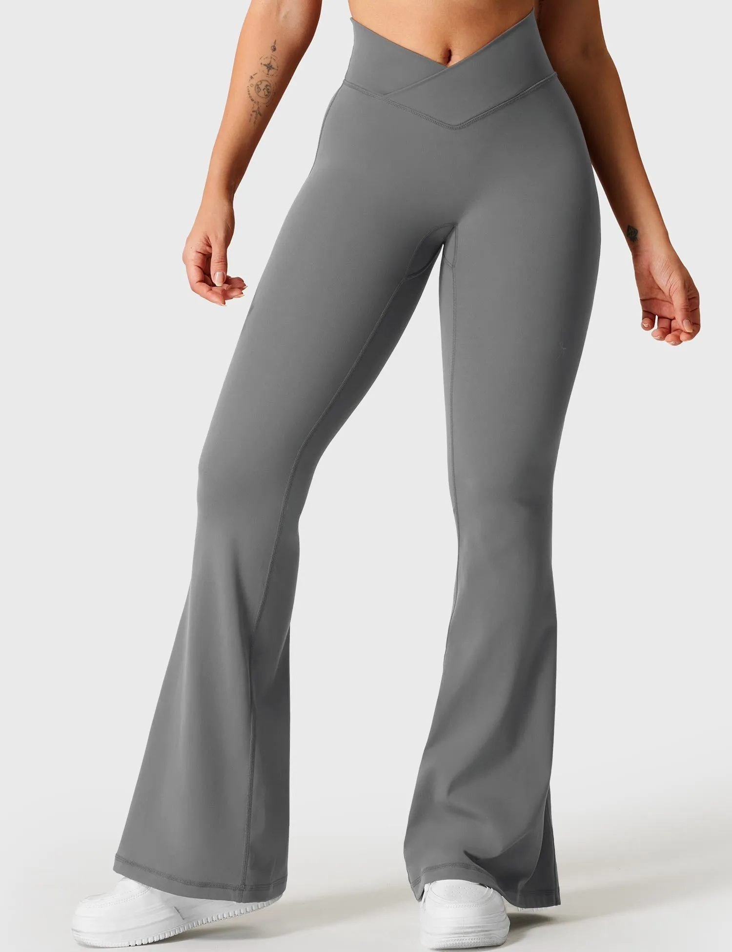 Yeoreo V-waistband Kalie Flare Leggings sold by Yeoreo product image thumbnail 2