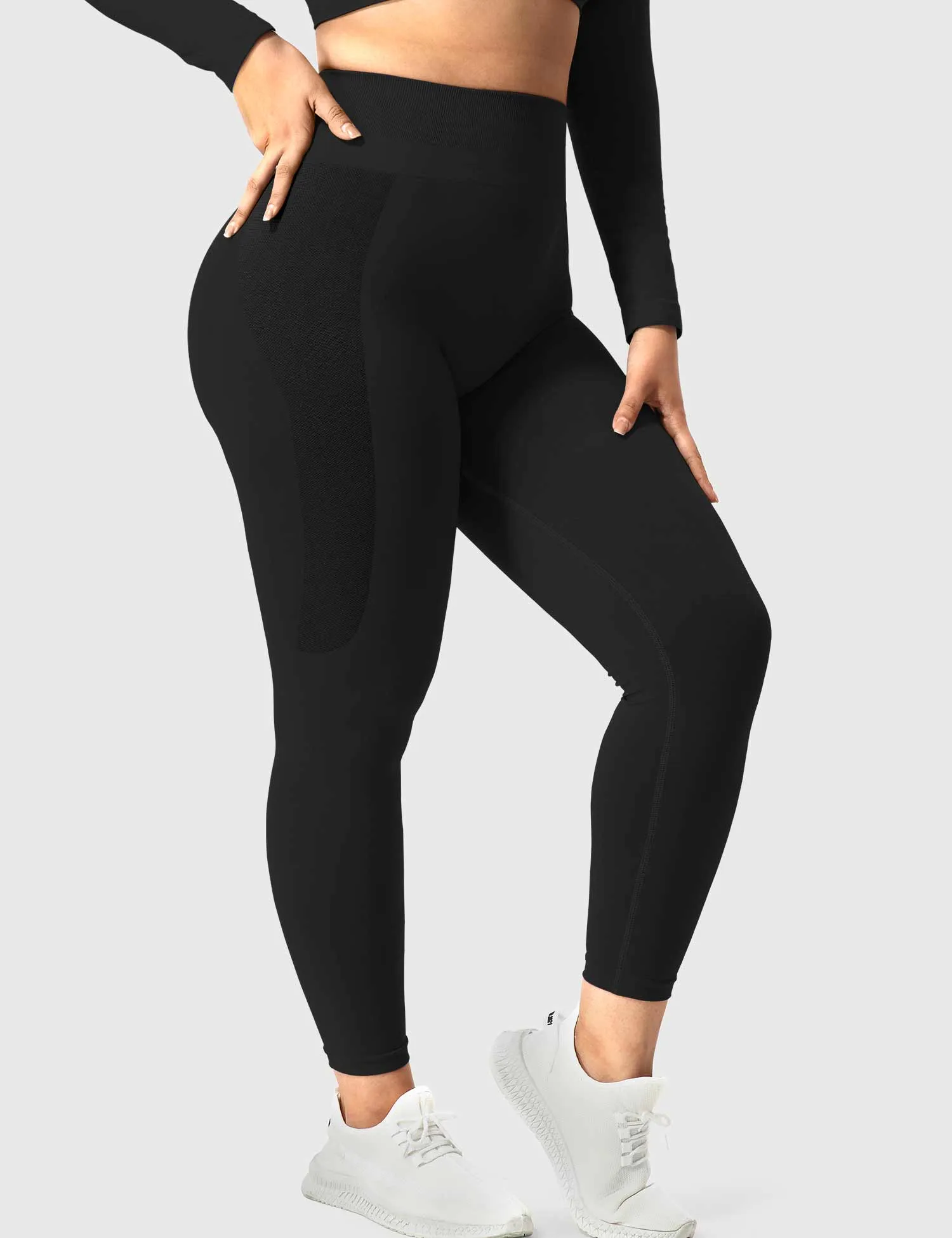 Yeoreo Amplify Seamless Leggings sold by Yeoreo product image thumbnail 2