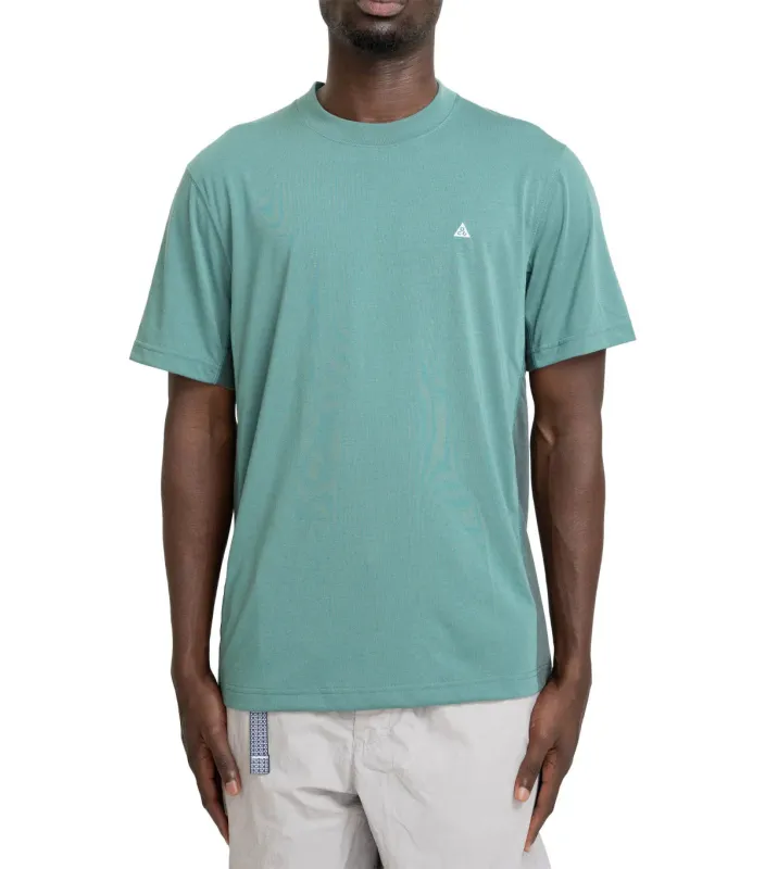 Nike ACG T-Shirt Bicoastal Green made by Nike