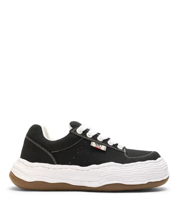 Mihara Yasuhiro Oliver Black made by Somewhere