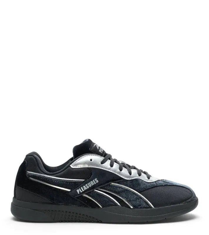 Reebok x Pleasures Hammer Street Black made by Somewhere