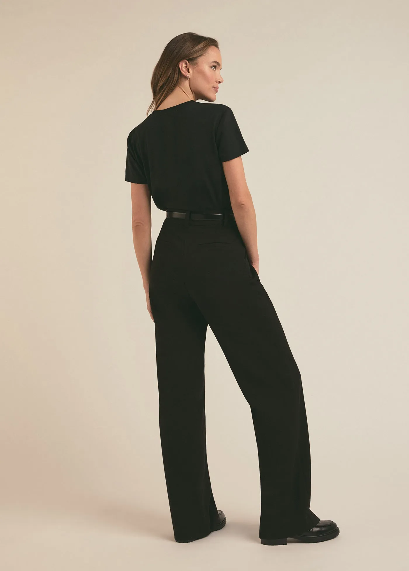 THE CROPPED COLLEGIATE TEE sold by Favorite Daughter product image thumbnail 5