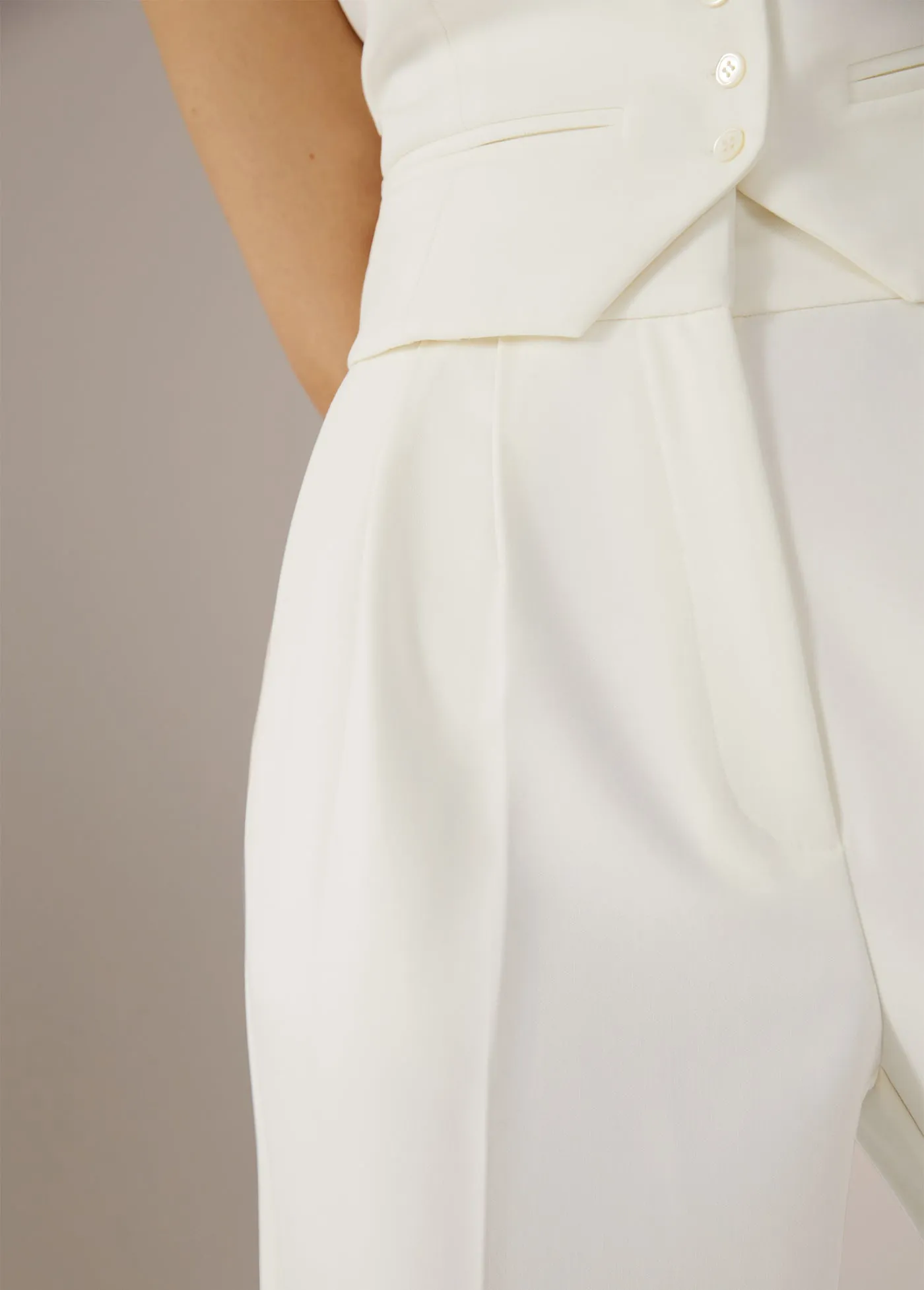 THE FAVORITE PANT SHORTIE sold by Favorite Daughter product image thumbnail 4