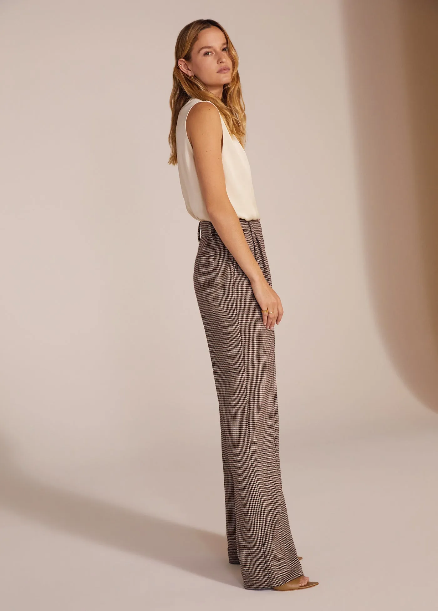 THE SLEEVELESS DATE BLOUSE sold by Favorite Daughter product image thumbnail 2