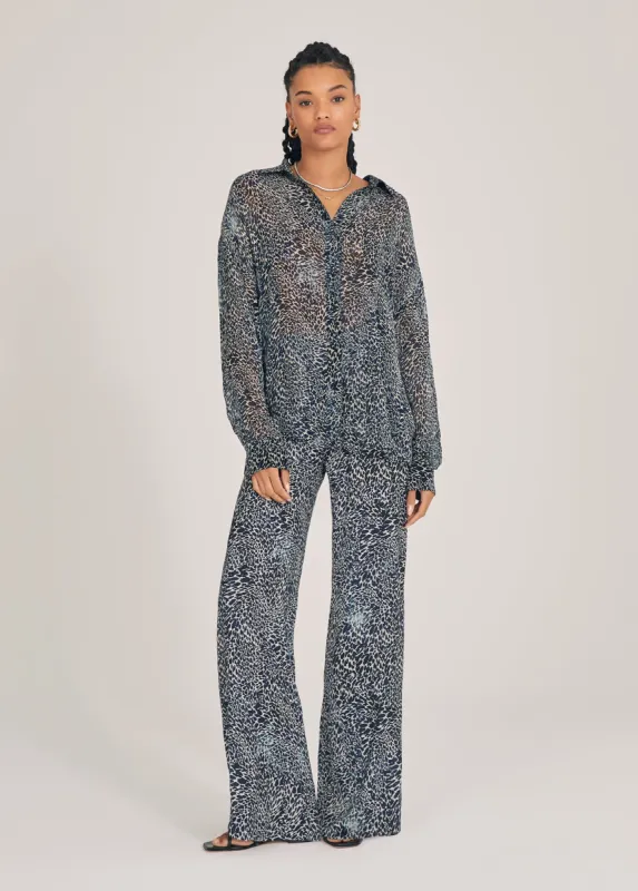 THE FRIDAY SHIRT sold by Favorite Daughter