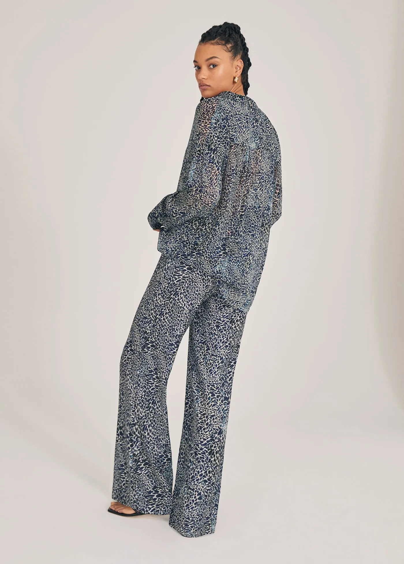 THE FRIDAY SHIRT sold by Favorite Daughter product image thumbnail 5