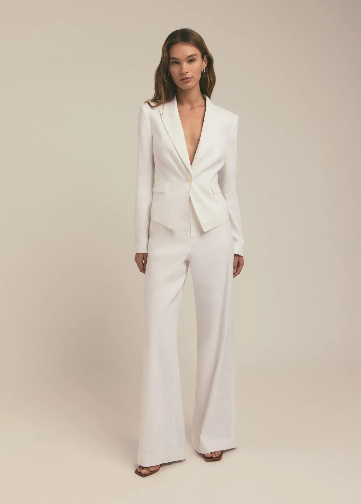 THE SHORT FAVORITE LINEN BLAZER sold by Favorite Daughter product image thumbnail 2