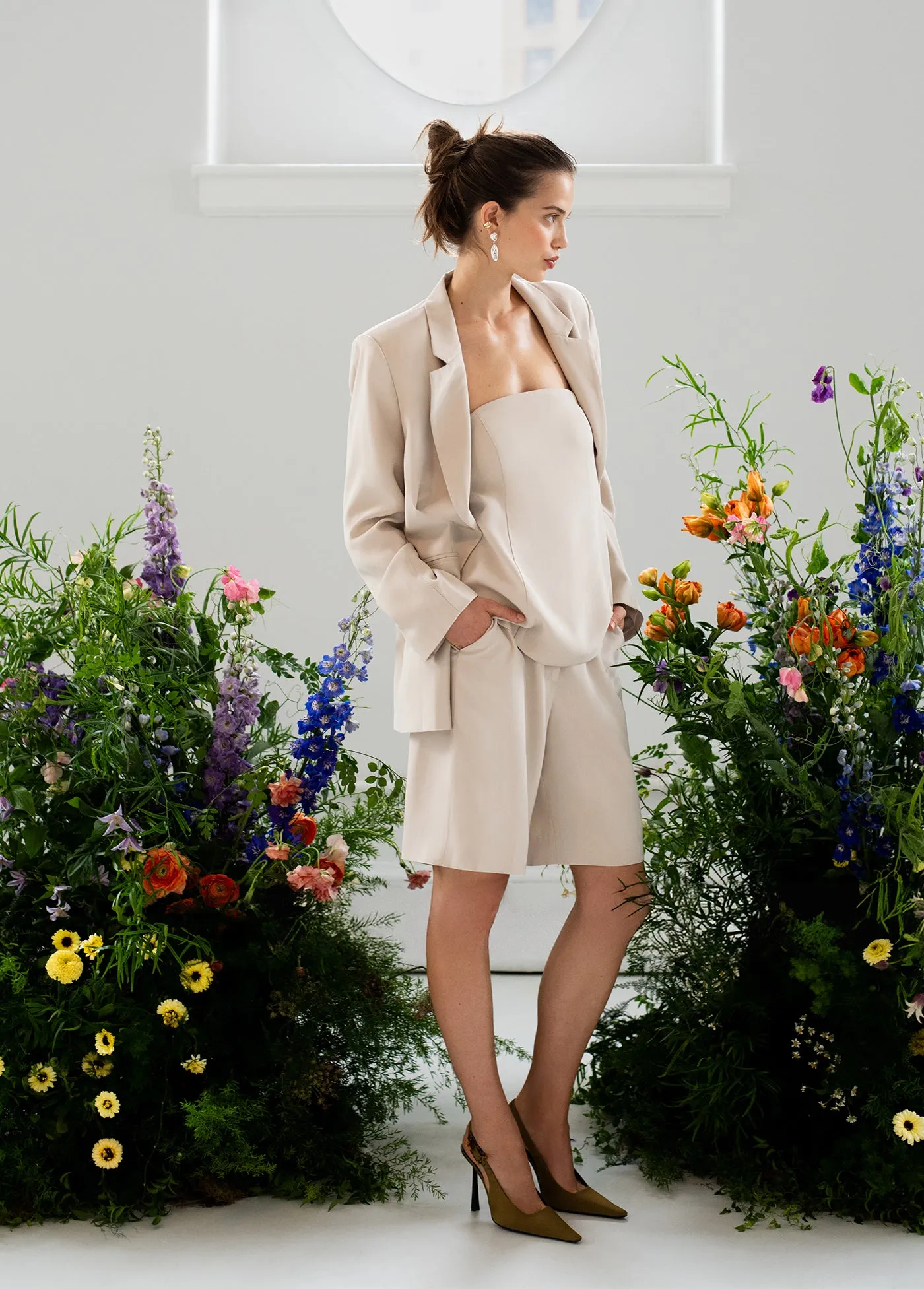 THE ALEXIS BLAZER sold by Favorite Daughter product image thumbnail 3