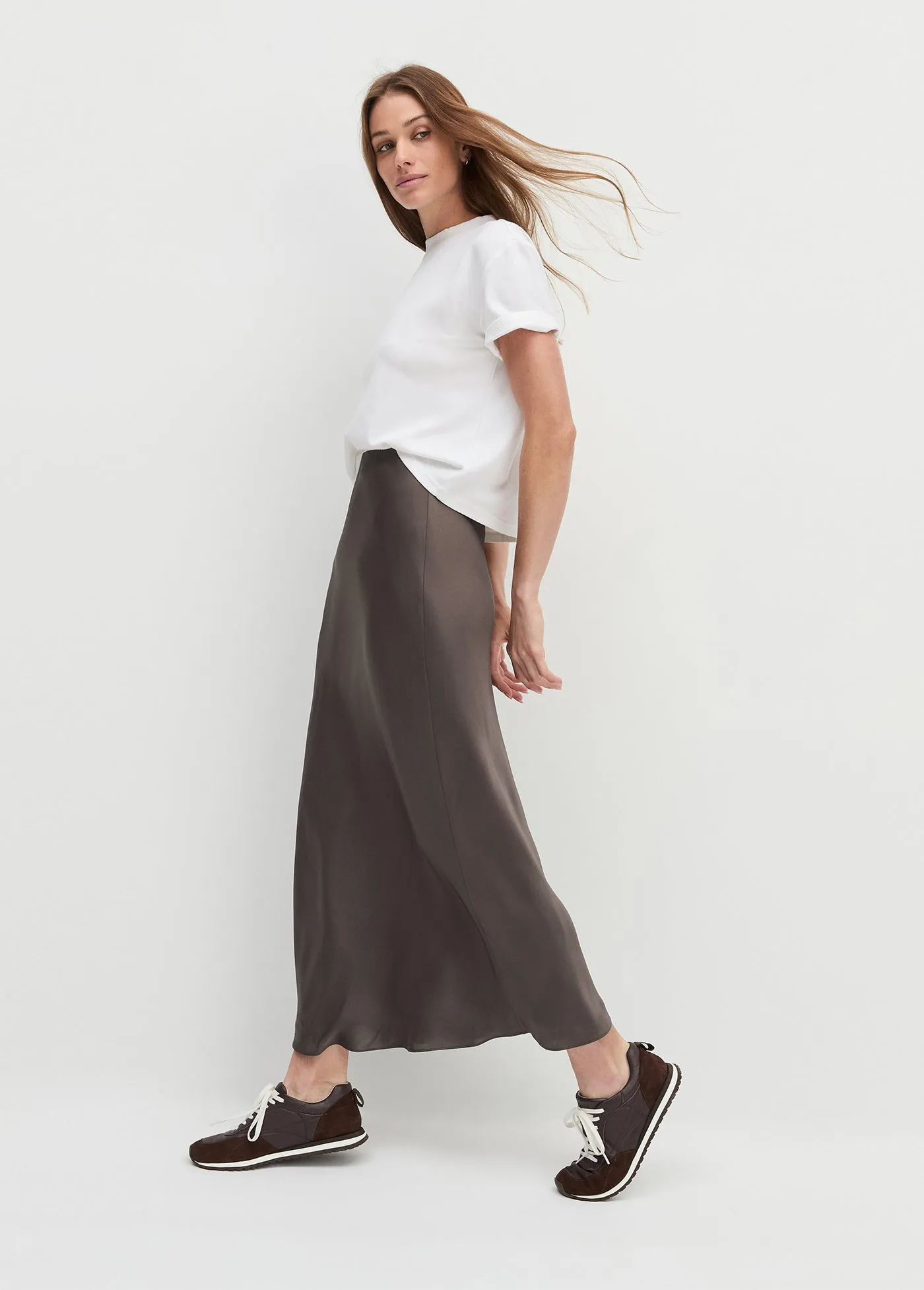 THE EVERYDAY SHORT SLEEVE TEE sold by Favorite Daughter product image thumbnail 3