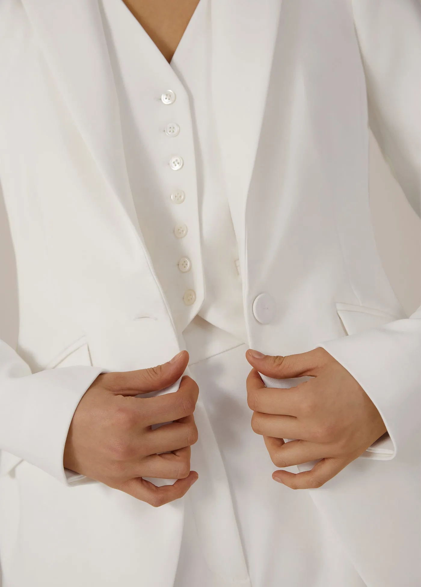 THE FAVORITE BLAZER sold by Favorite Daughter product image thumbnail 4