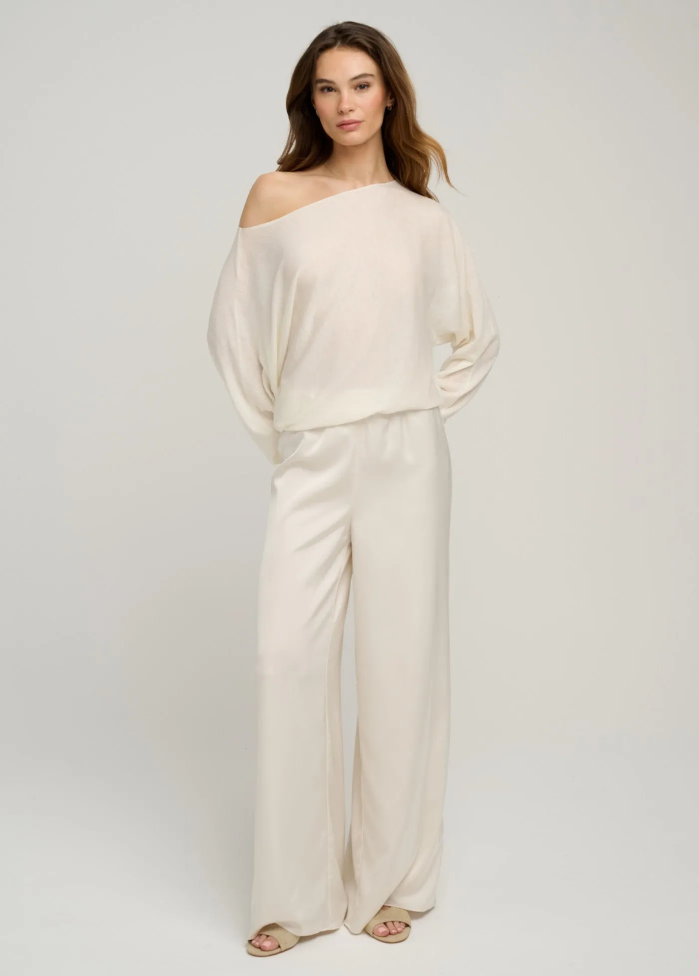THE EVERYTHING WIDE LEG PANT sold by Favorite Daughter product image thumbnail 2