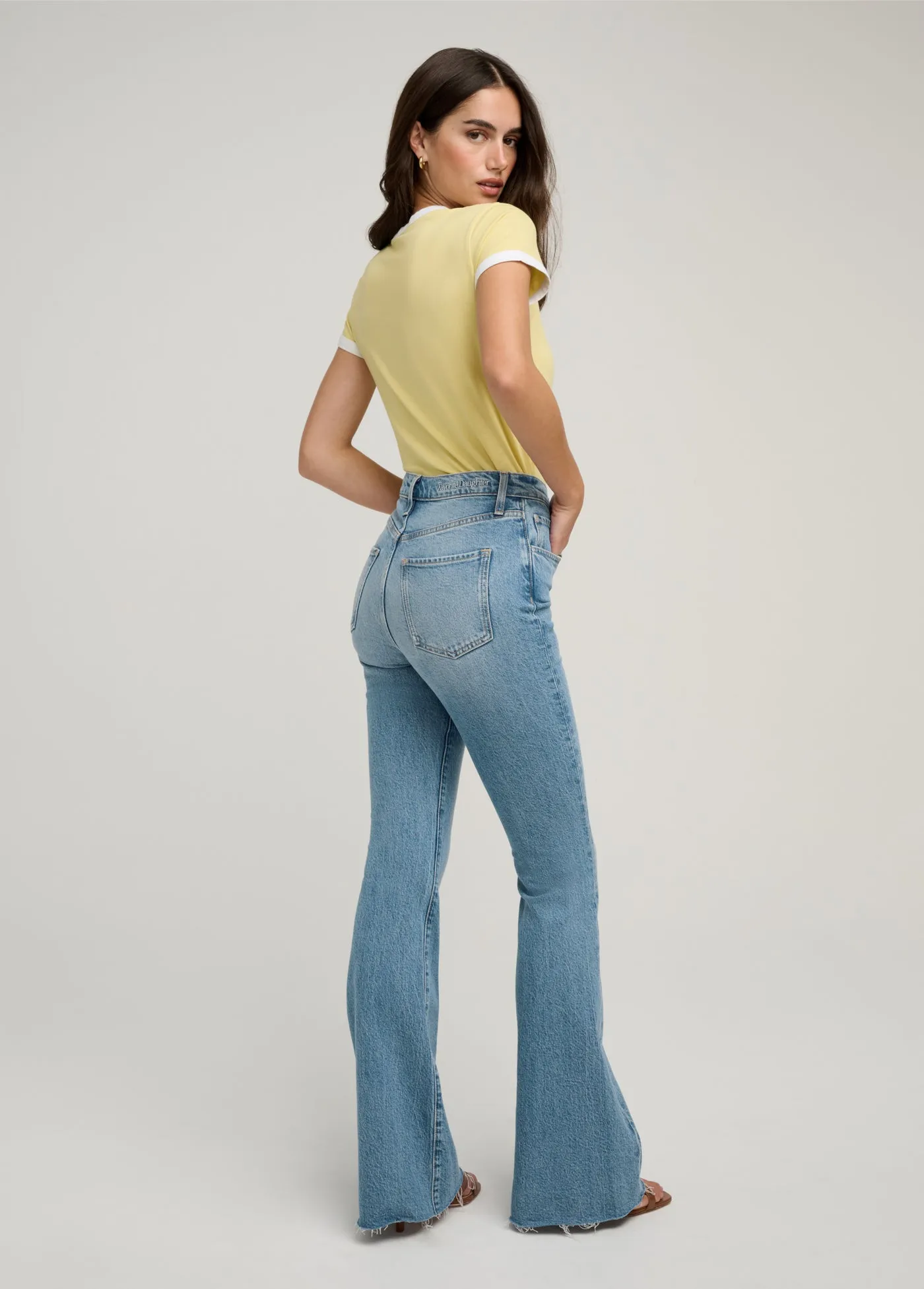 THE SHORTIE VALENTINA HIGH RISE FLARE sold by Favorite Daughter product image thumbnail 3