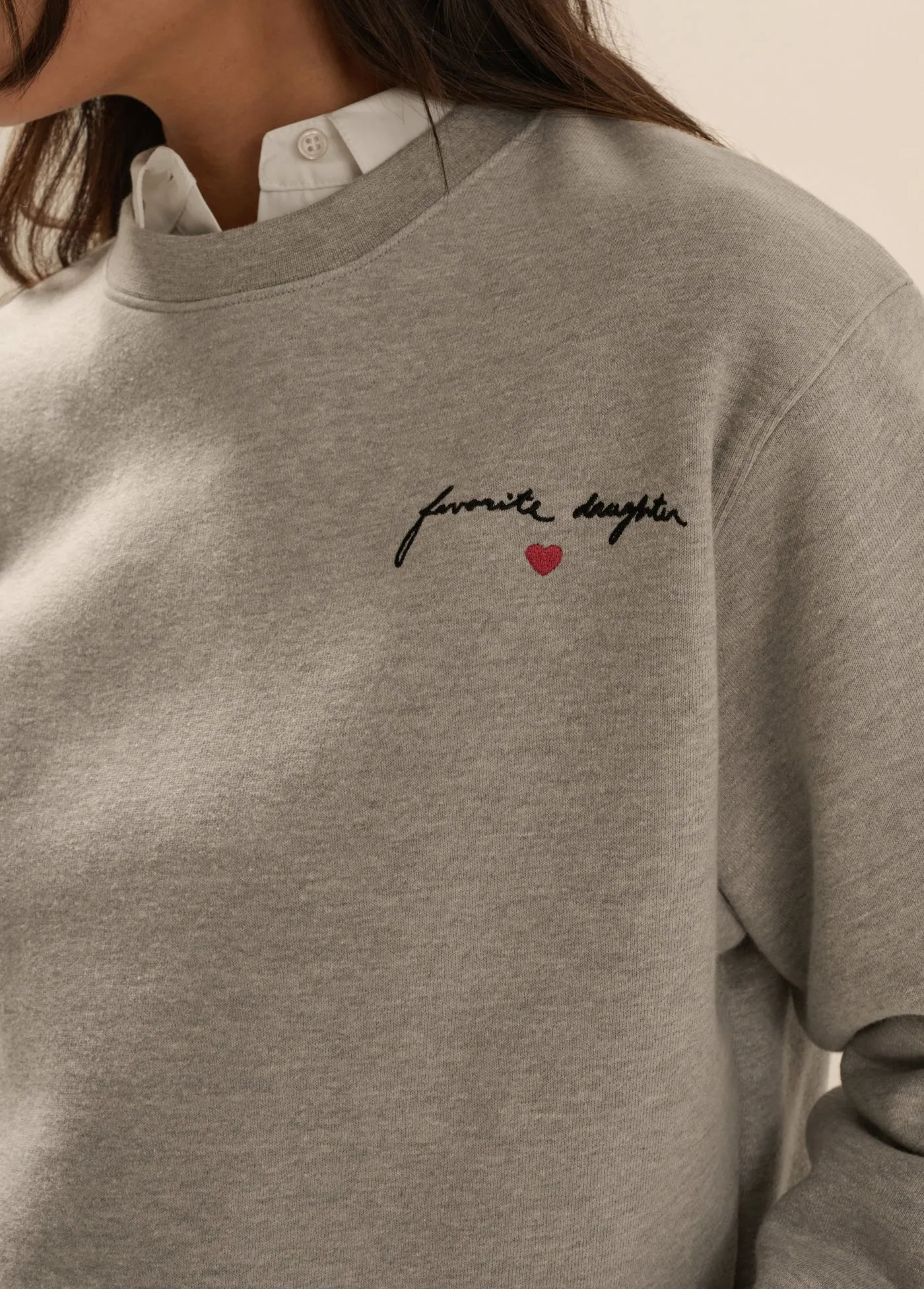THE CROPPED SIGNATURE SWEATSHIRT sold by Favorite Daughter product image thumbnail 3