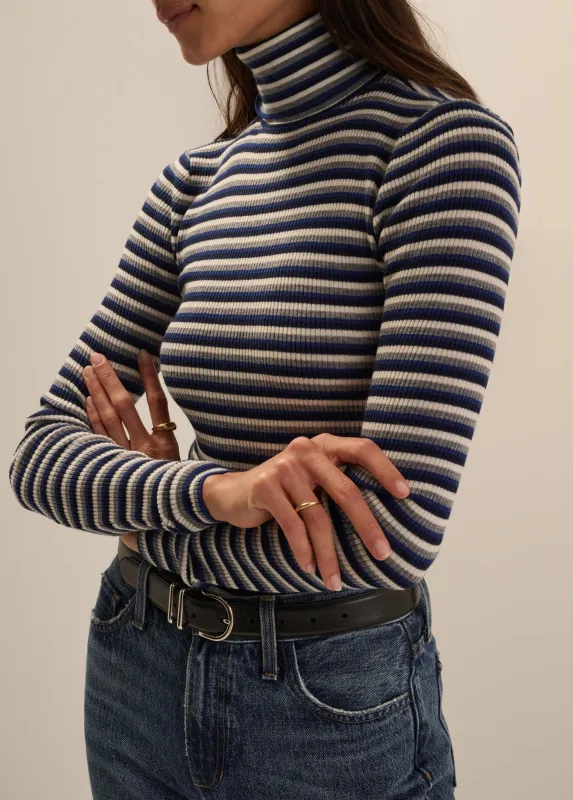 THE AMELIA LONG SLEEVE TOP made by Favorite Daughter