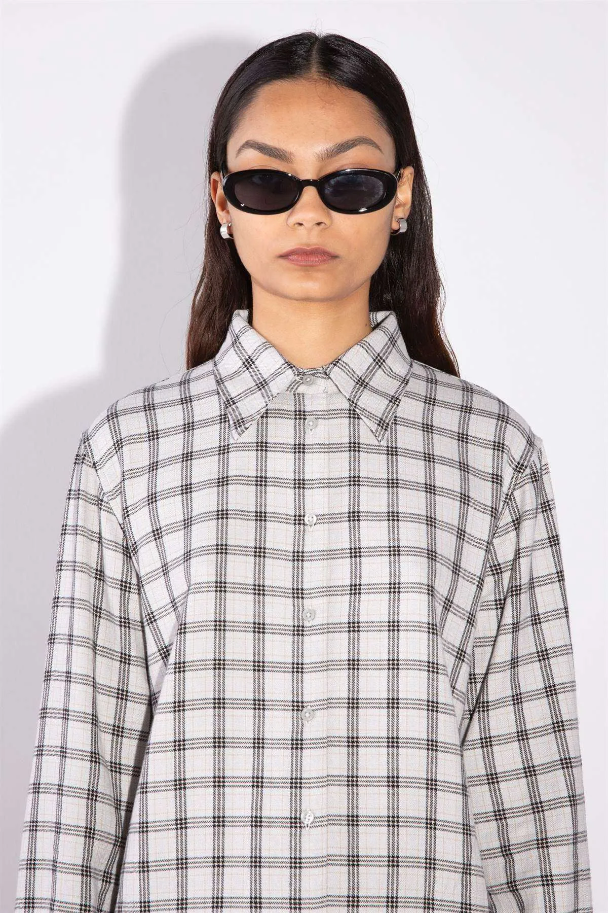 OVERSIZED BUTTON DOWN SHIRT sold by Ahiri product image thumbnail 4