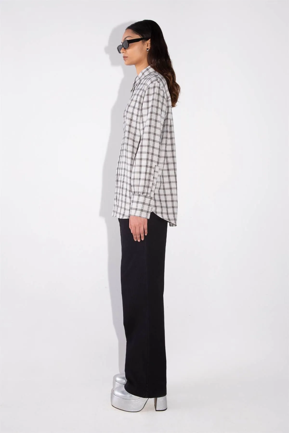 OVERSIZED BUTTON DOWN SHIRT sold by Ahiri product image thumbnail 2