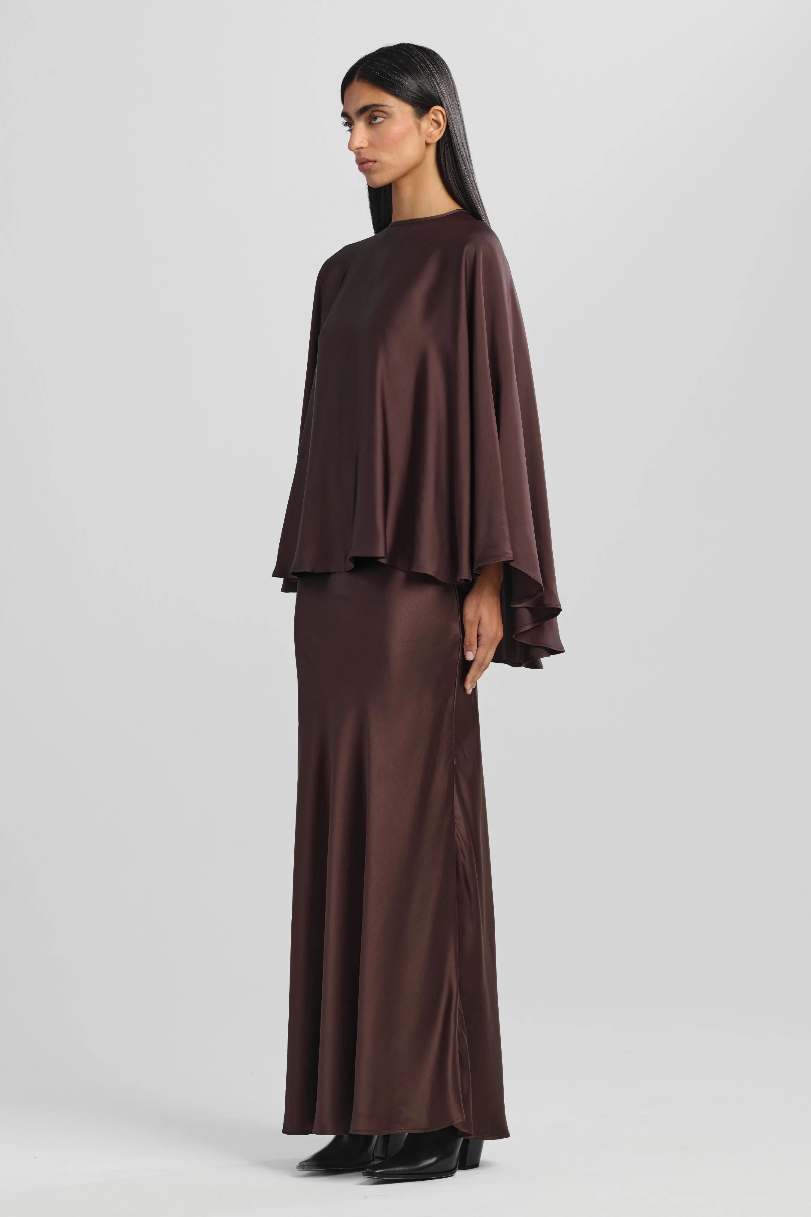 Tamra Cape sold by Ahiri product image thumbnail 4