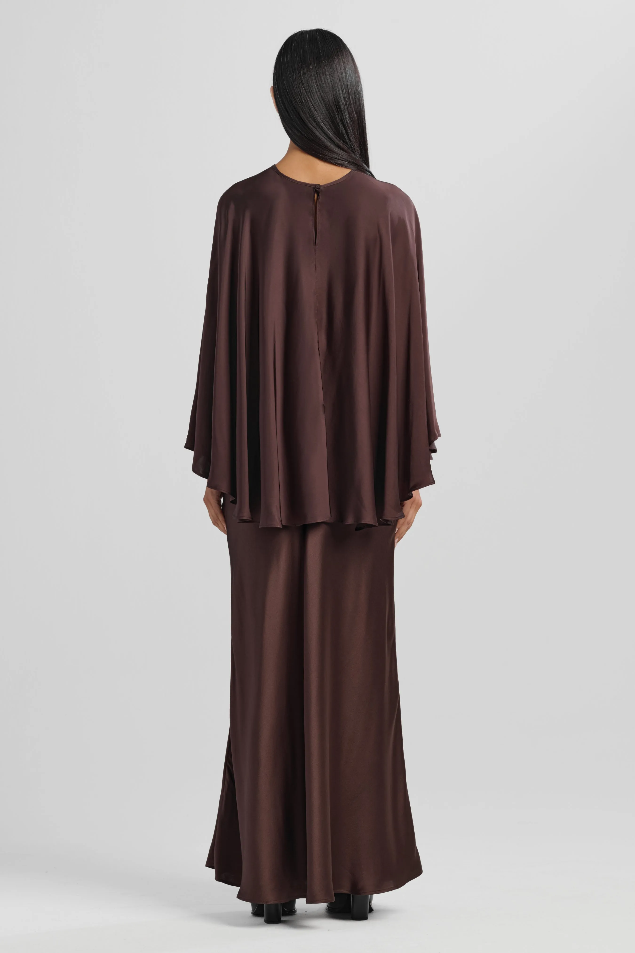 Tamra Cape sold by Ahiri product image thumbnail 3