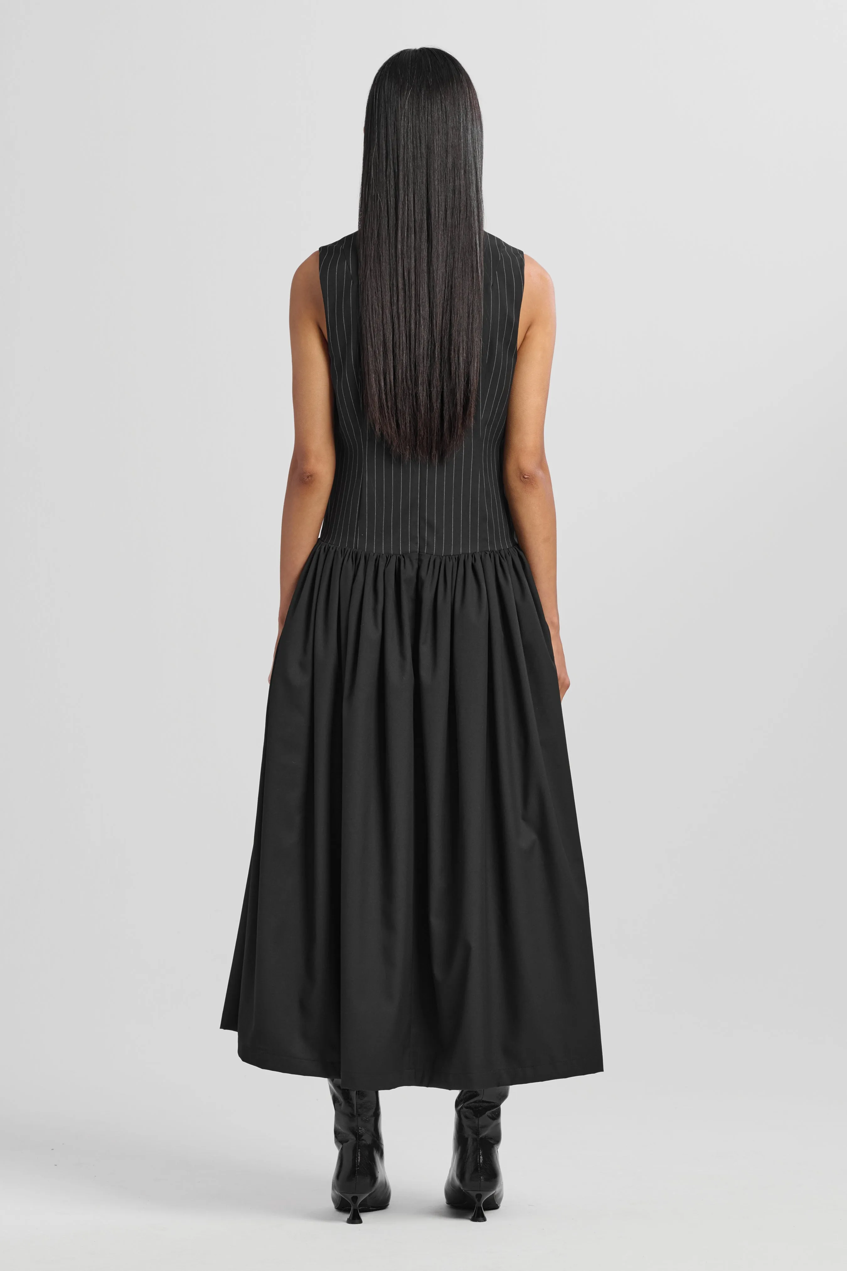 Laura Dress sold by Ahiri product image thumbnail 3