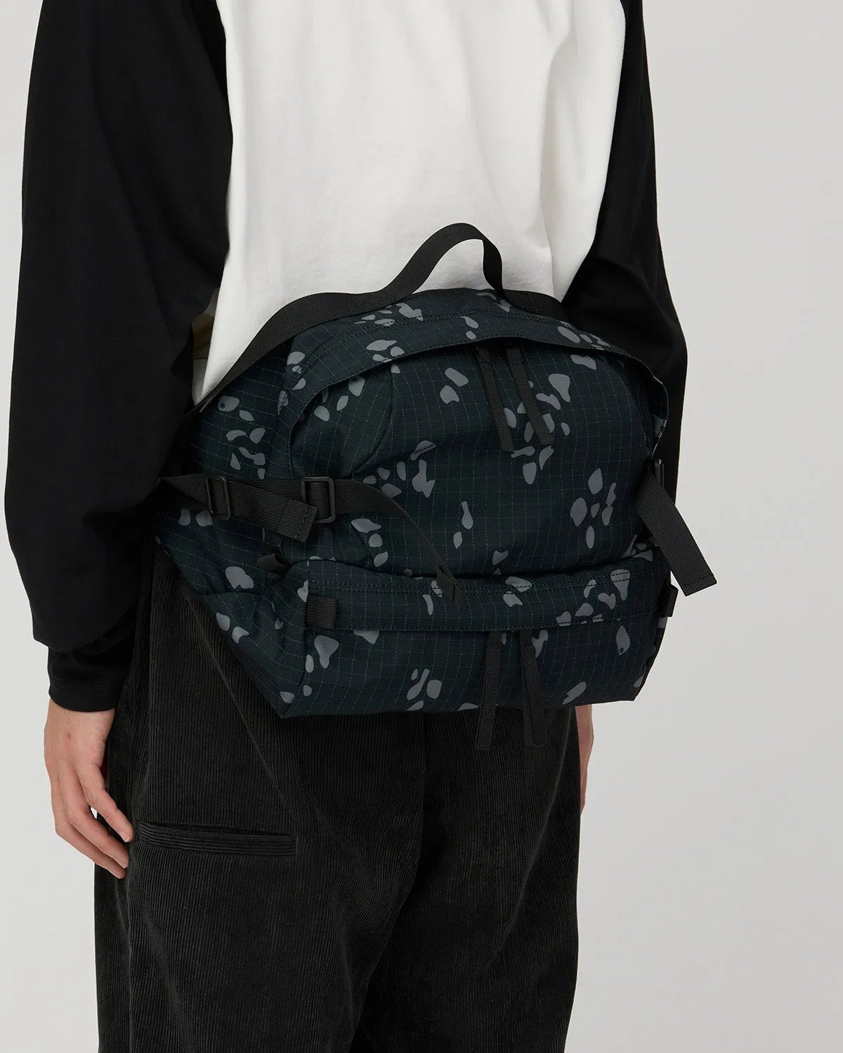 Reflective Night Camo Bag sold by Snow Peak product image thumbnail 3