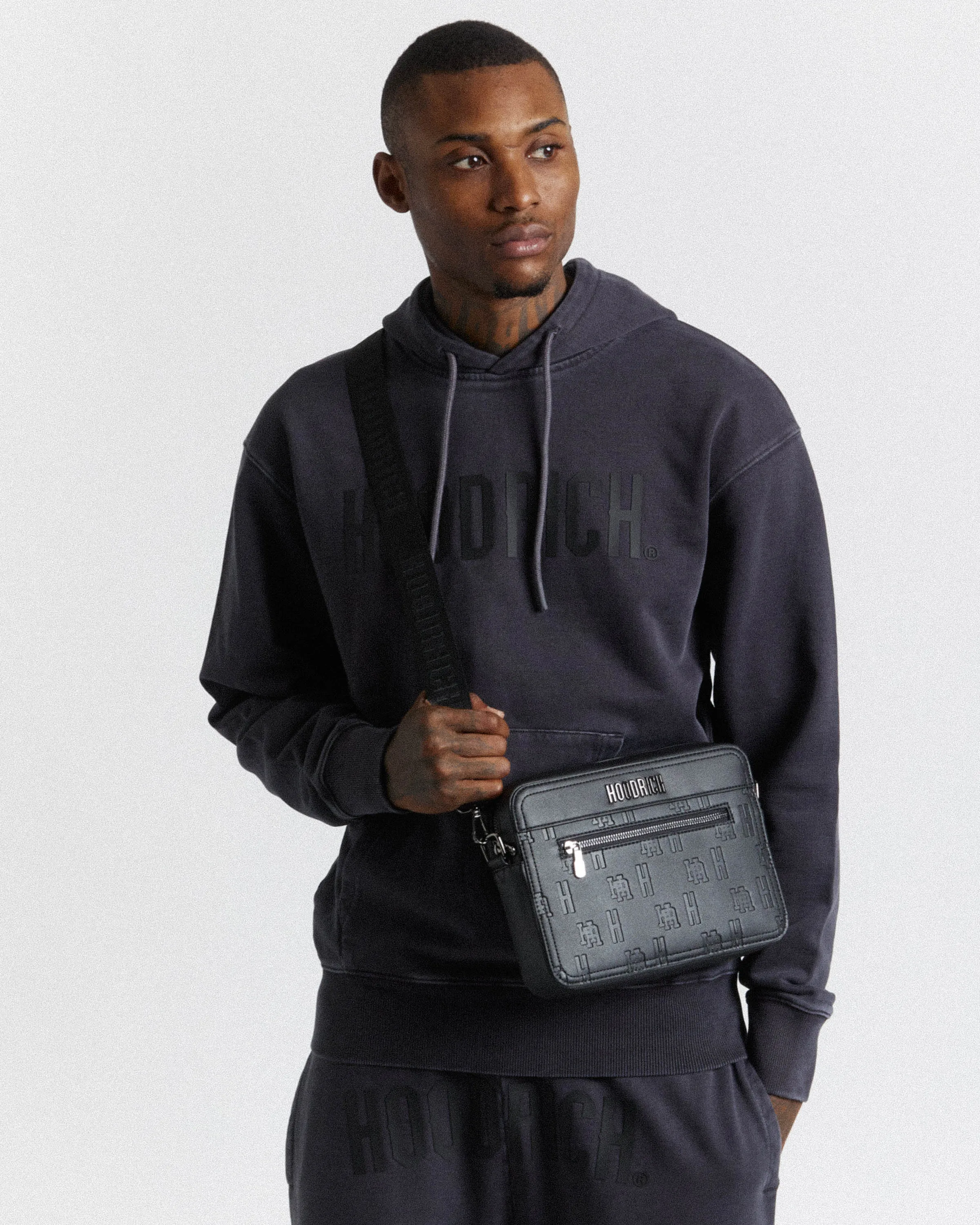 【HOODRICH】Exclusive クロスボディバッグ Link Exclusive Cross Body Bag - Black | Parallel