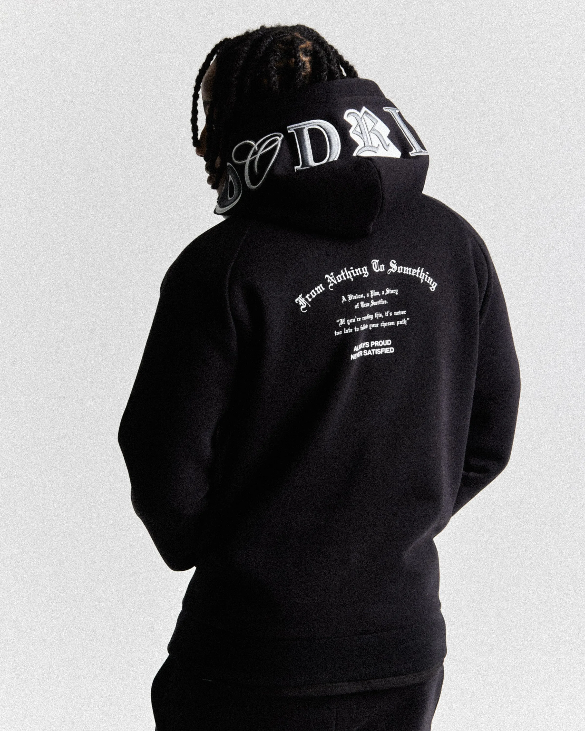 【HOODRICH】Stature Hoodie スウェット パーカー Stature Hoodie - Grey/Black/Red