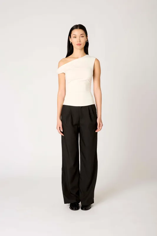 Fraise Top sold by Nia