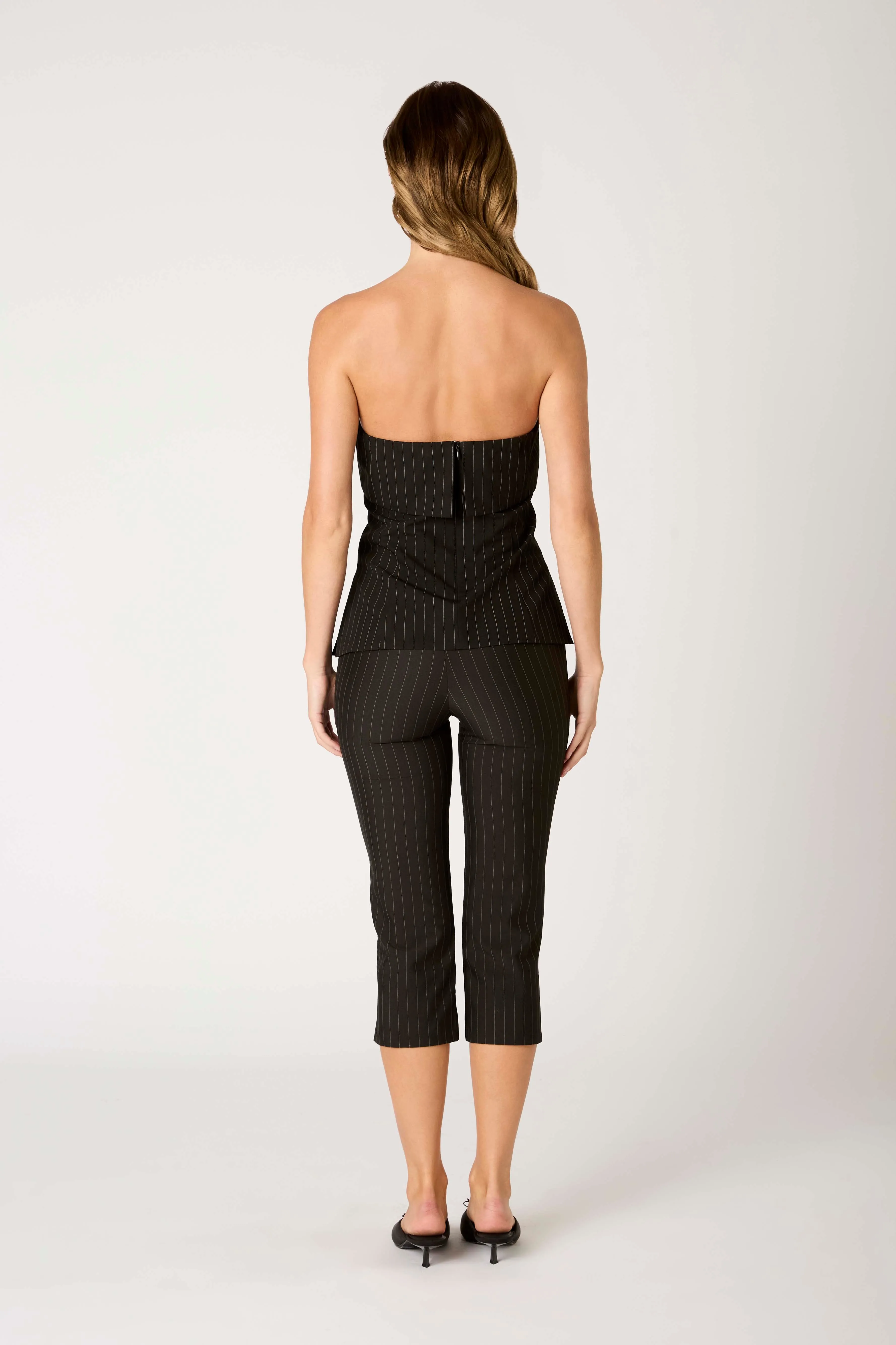 Rob Top sold by Nia product image thumbnail 5