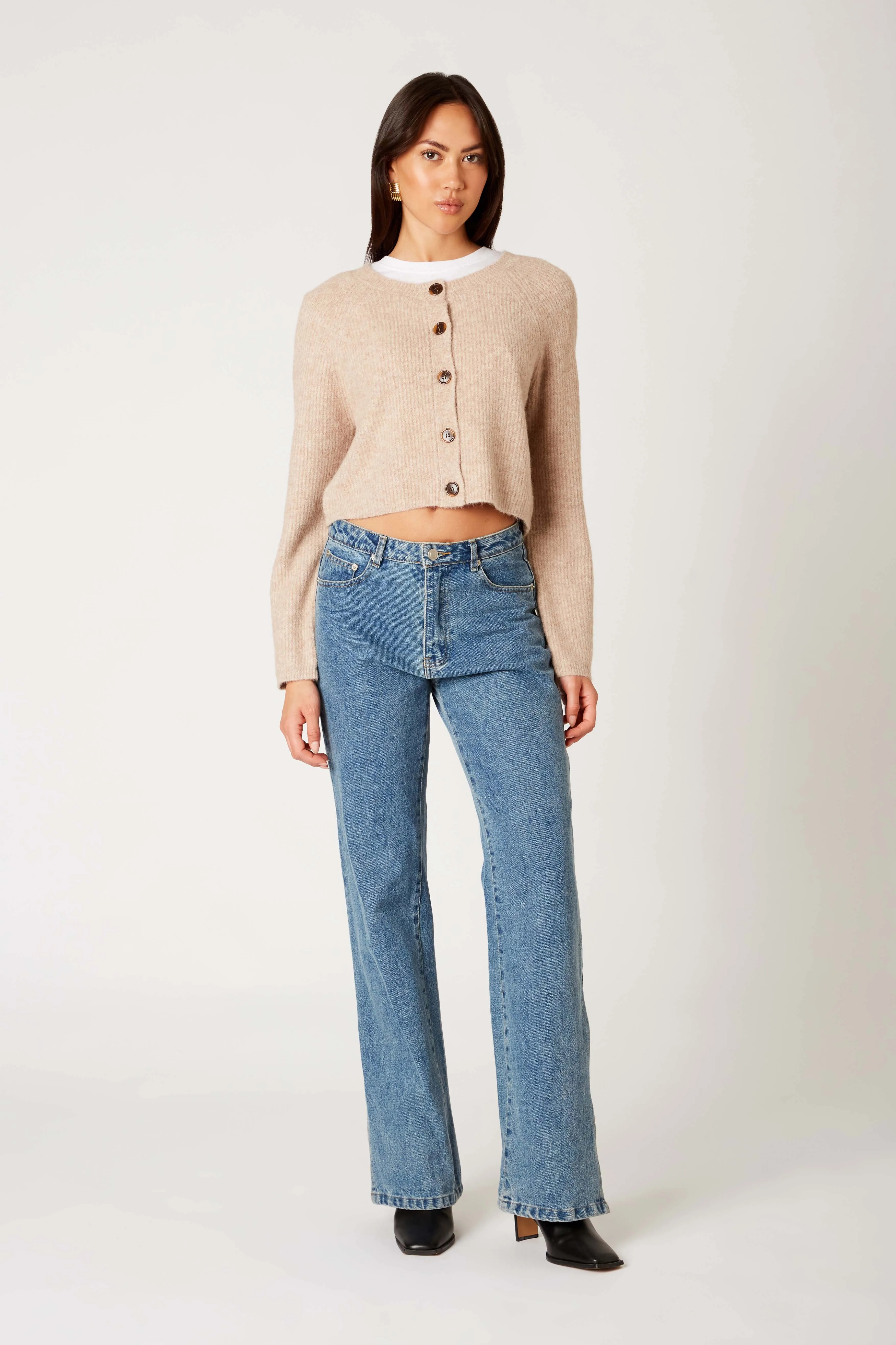 Lisa Cardigan sold by Nia