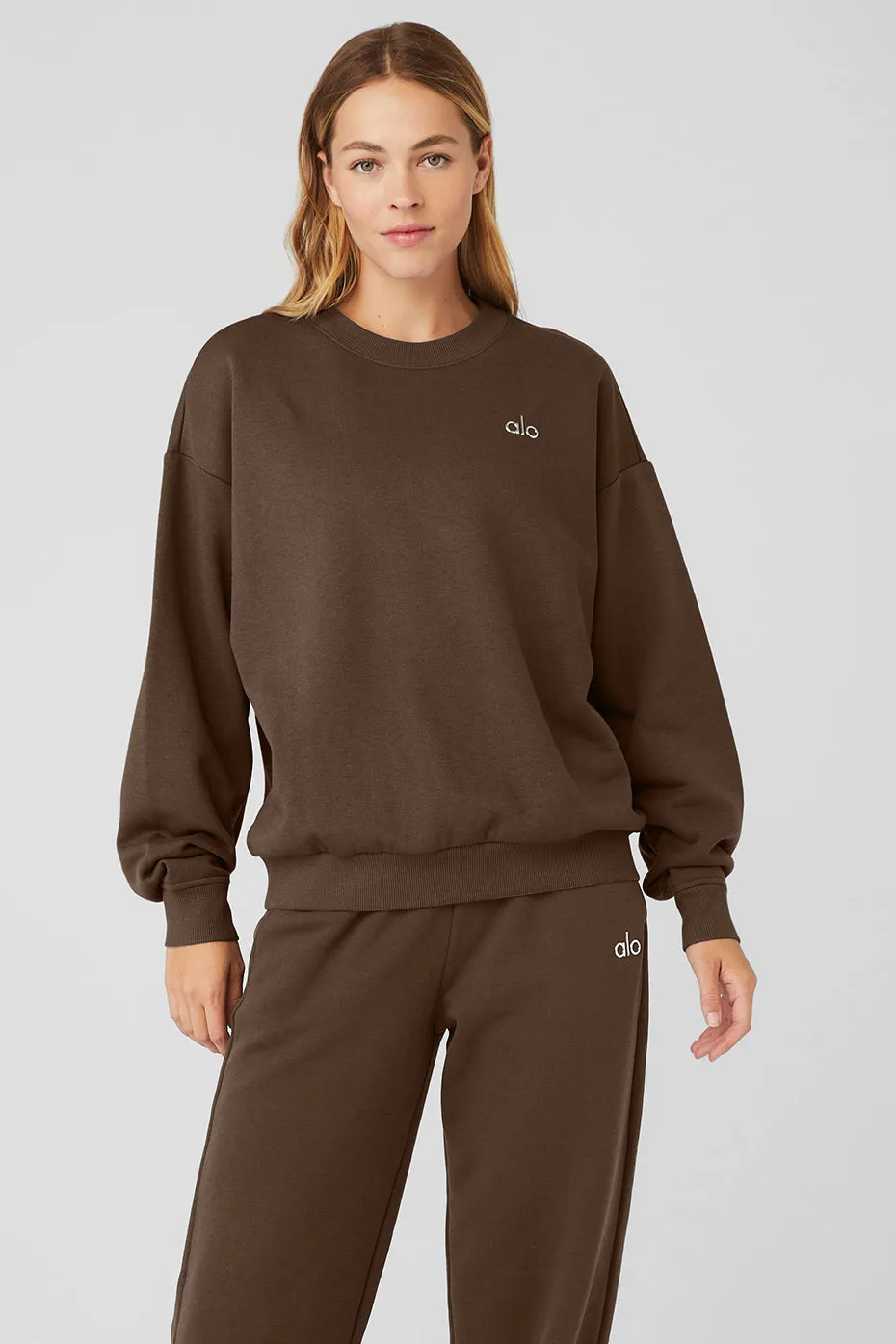 Accolade Crew Neck Pullover - Espresso sold by Alo Yoga product image thumbnail 2