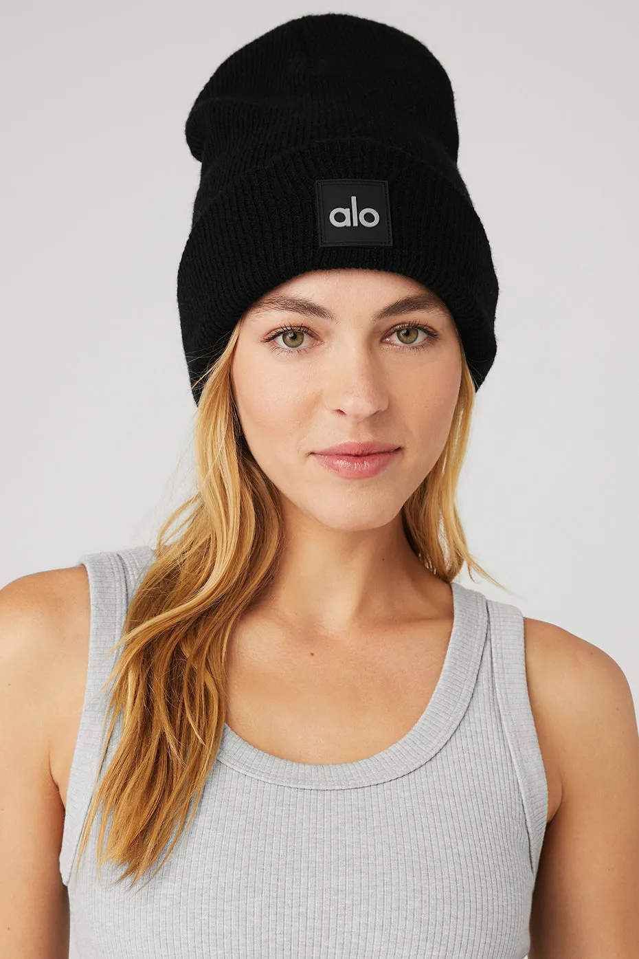 Everyday Beanie - Black sold by Alo Yoga